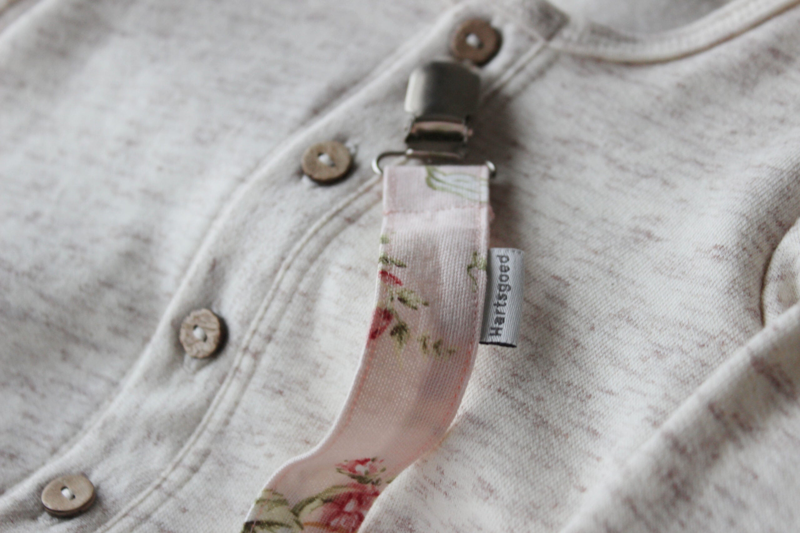 Dummy clip  |  Grandma's Garden