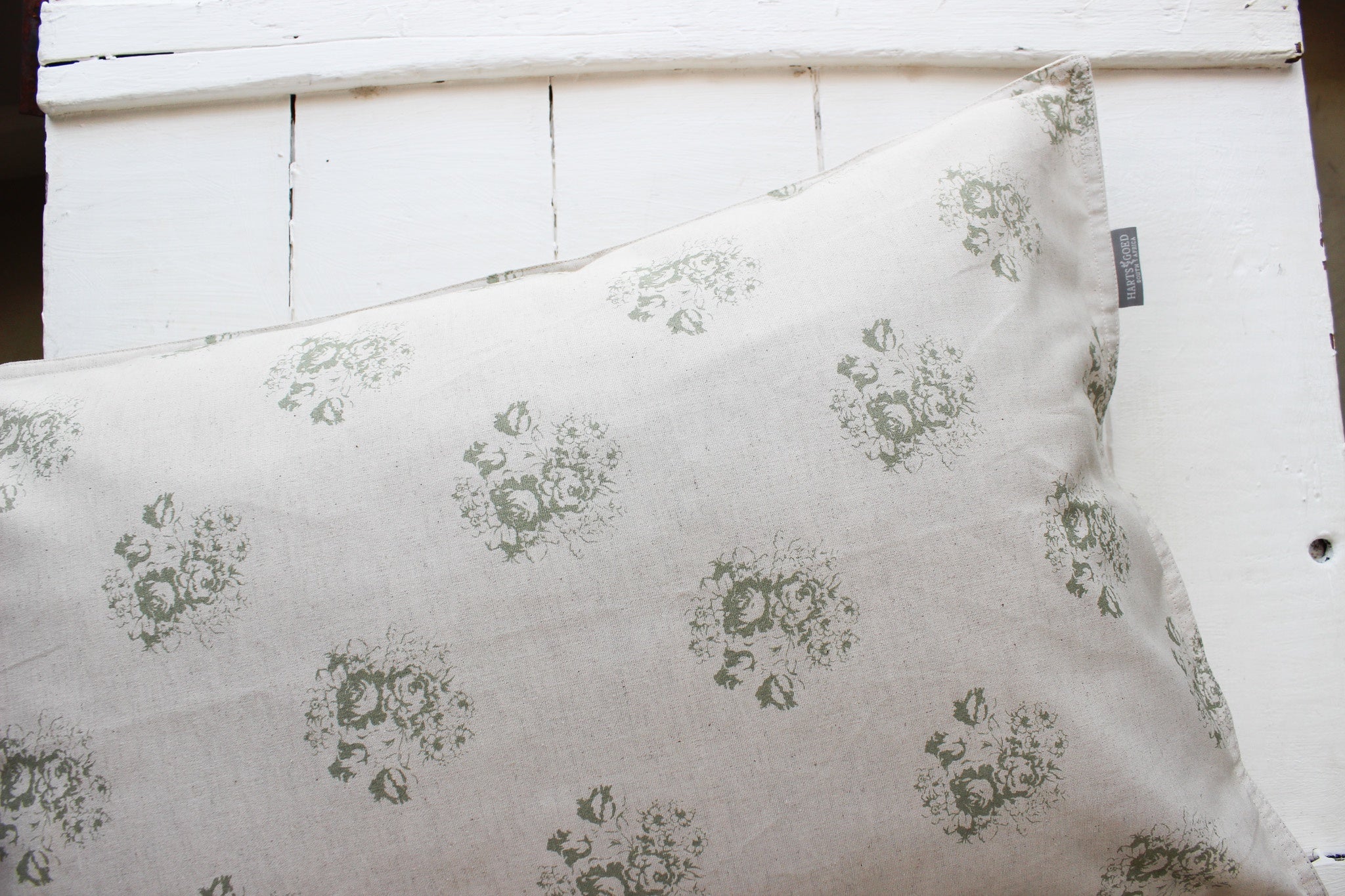 Cushion Cover | Olive Country Floral (S) | 45 x 70cm