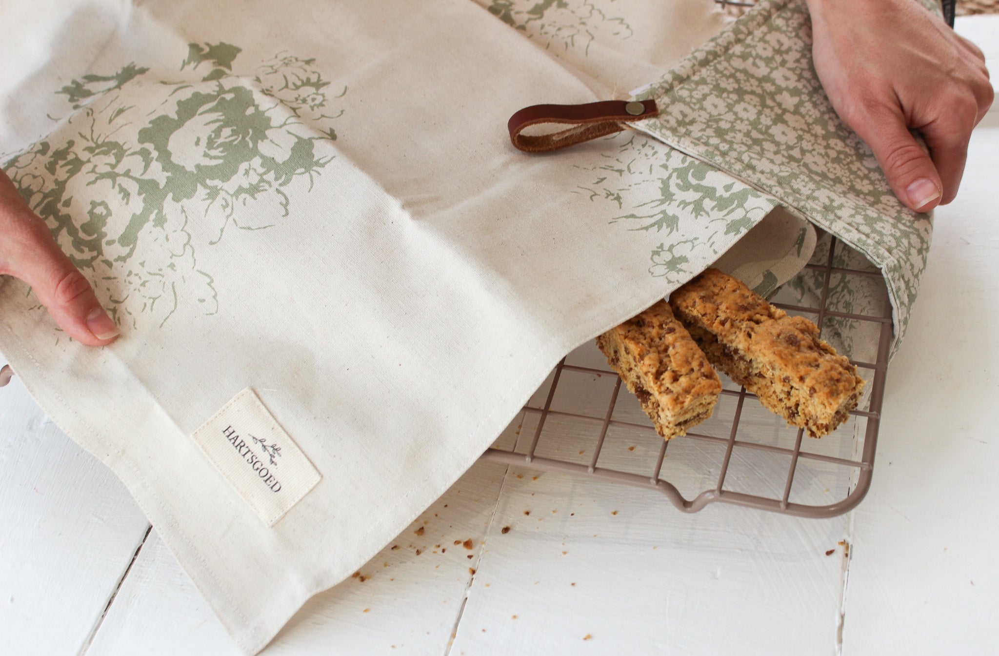 Tea Towel | Olive Country Floral
