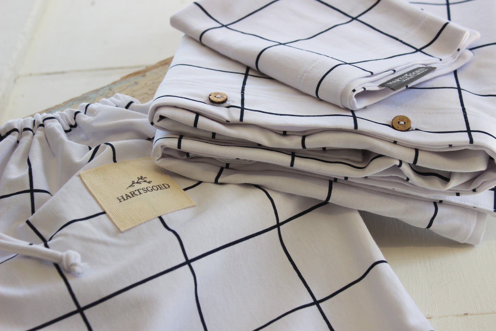 Cot Duvet Set | Navy Lines on White