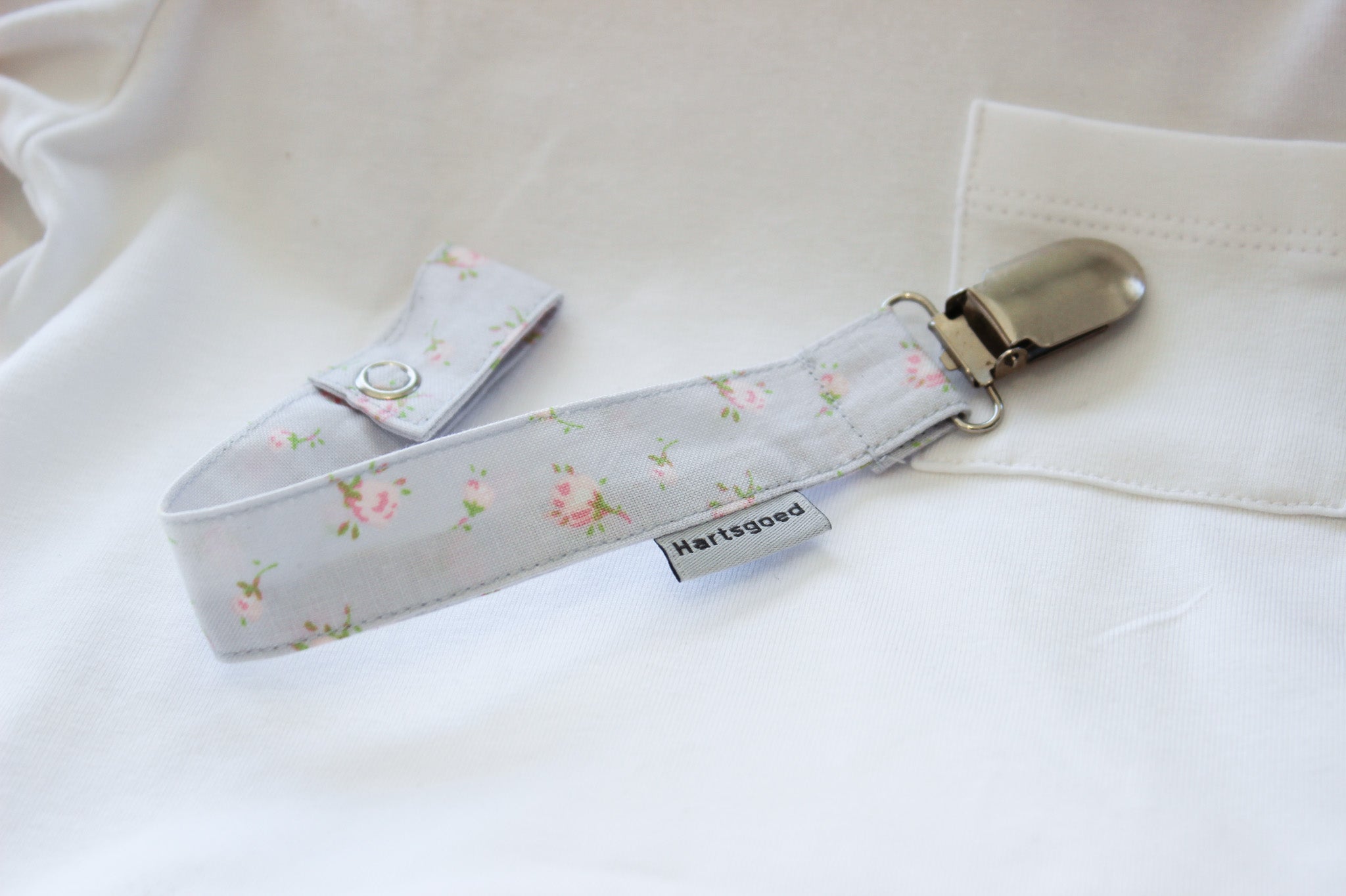 Dummy clip  |  Floral Skies