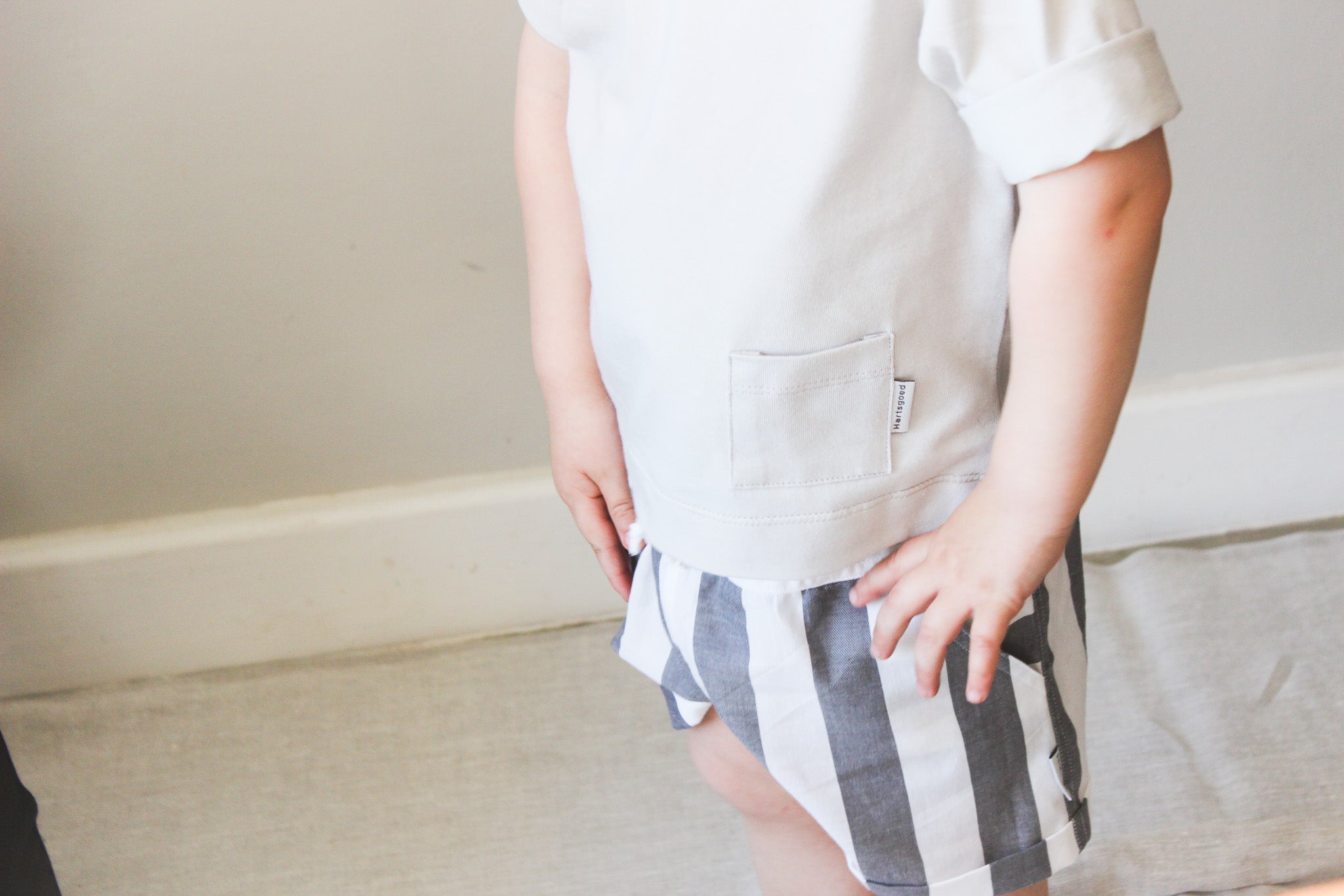 Lourie Summer Tee | Light Grey