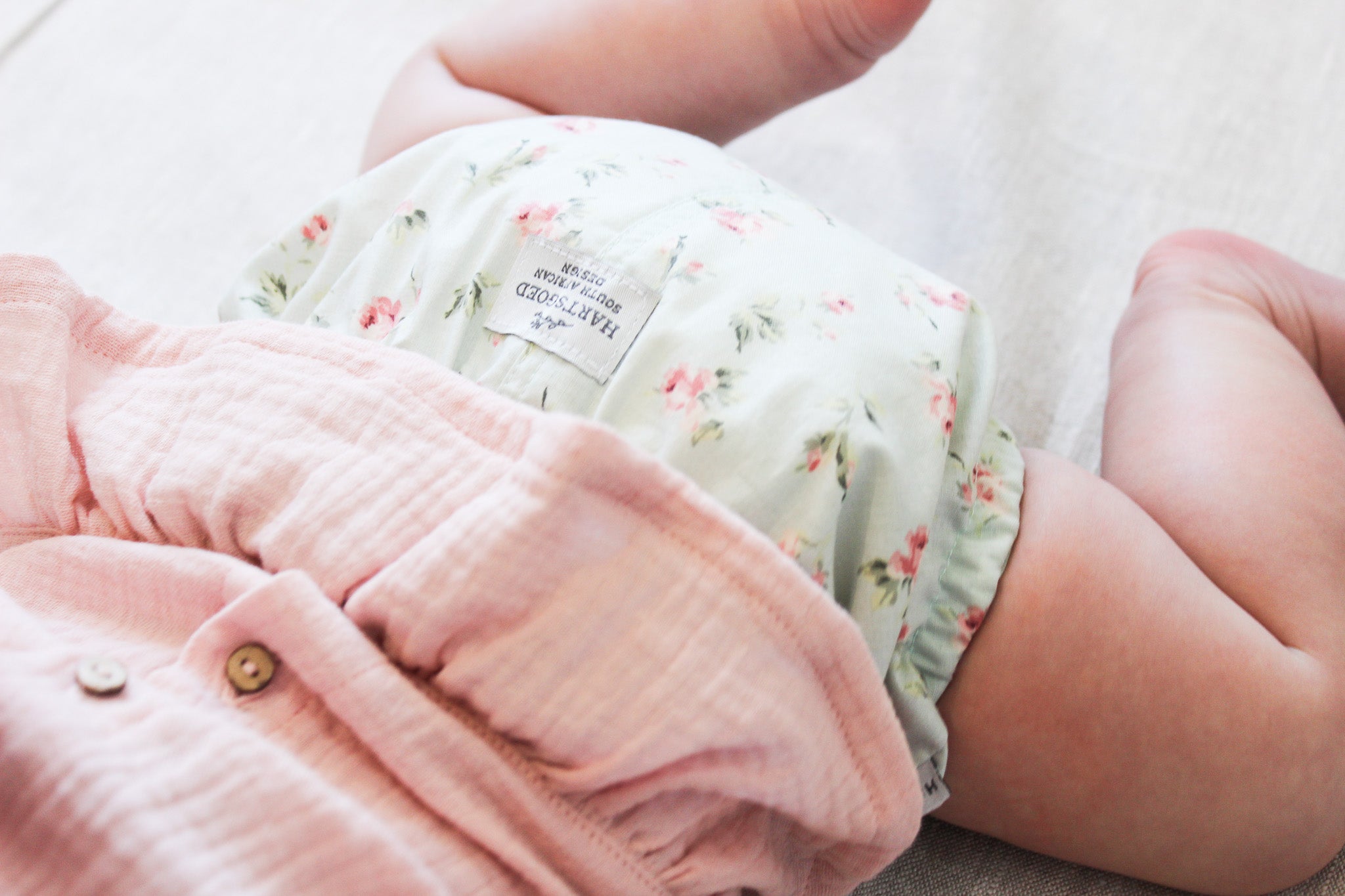 Jana Bottoms | Rose on Mint