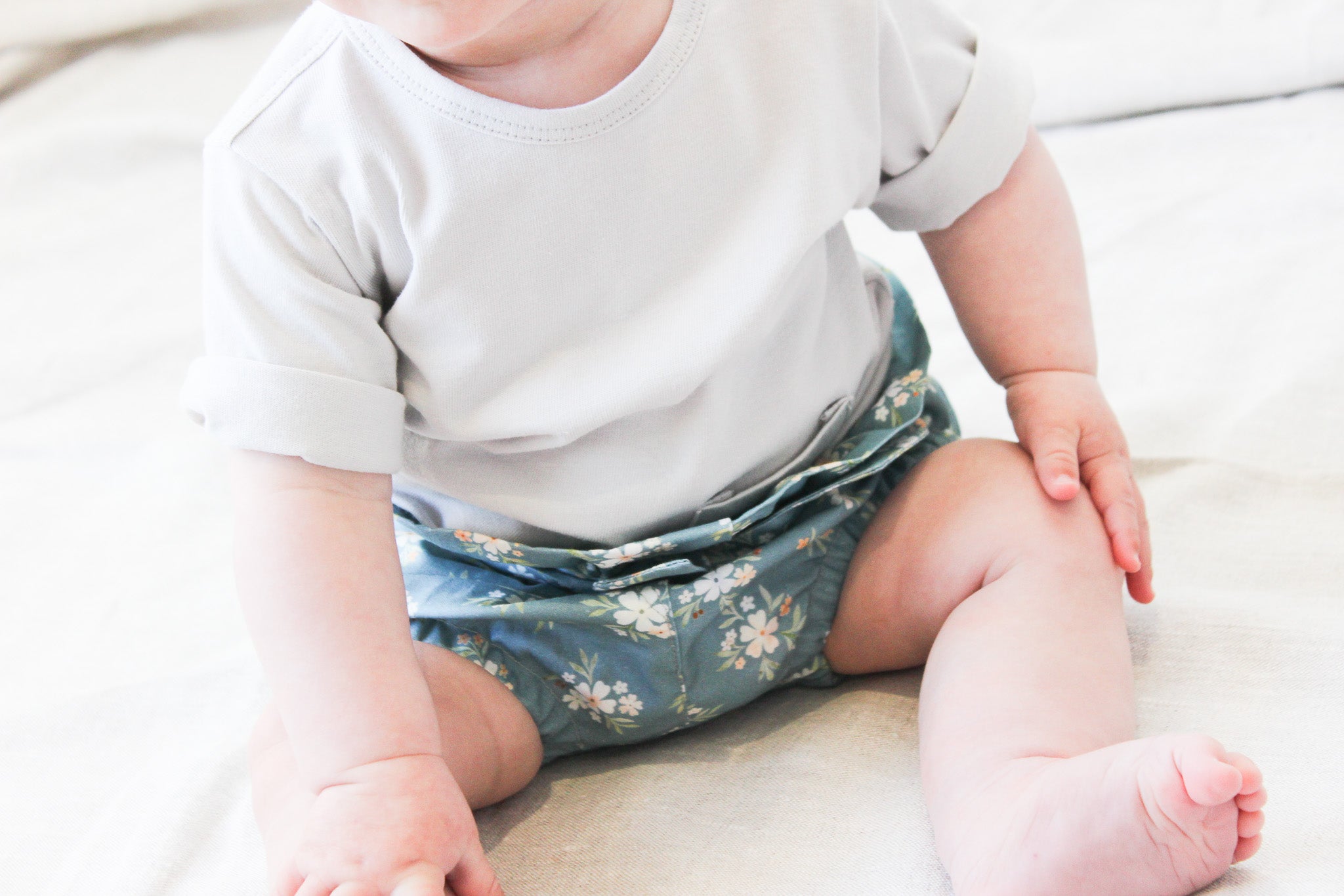 Lourie Summer Tee | Light Grey