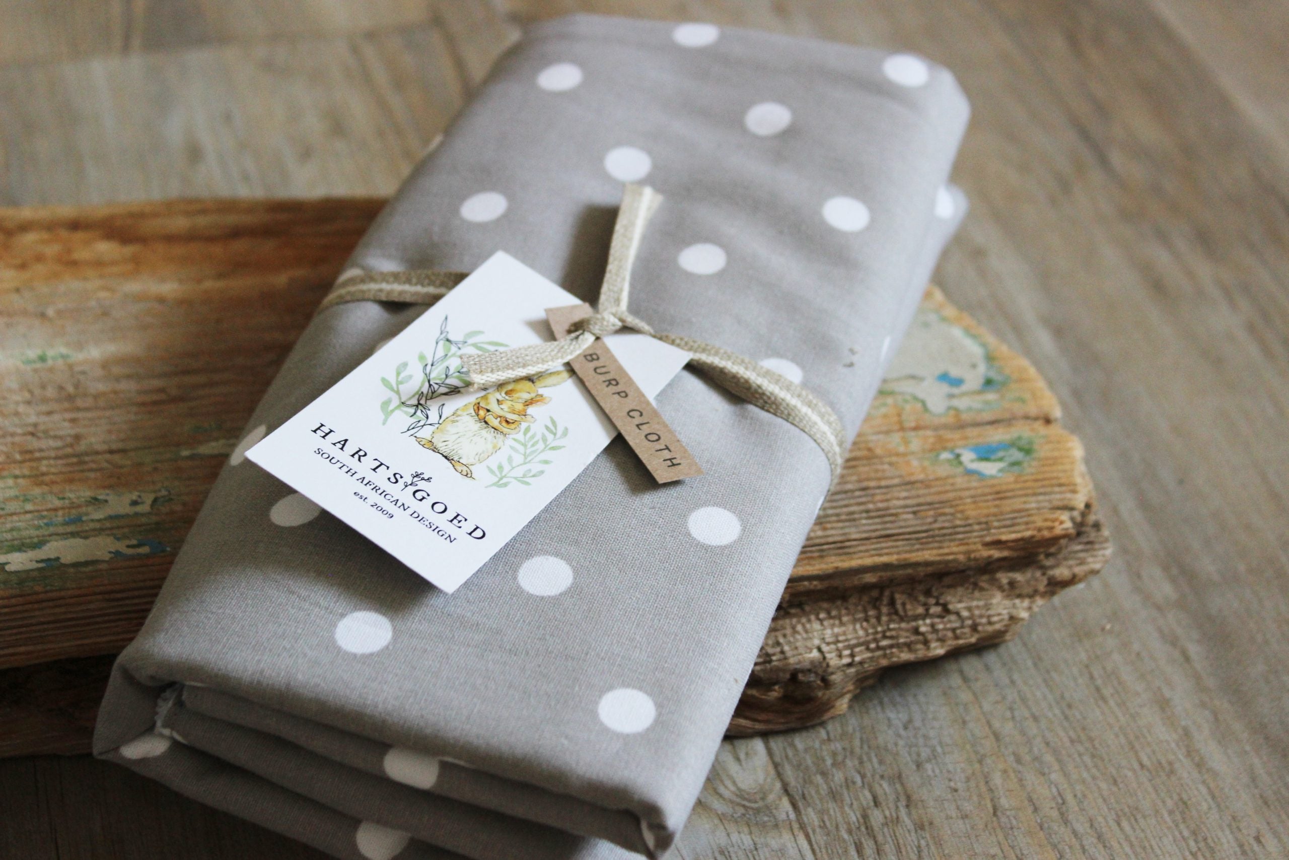 Burp Cloth | Stone polka dot