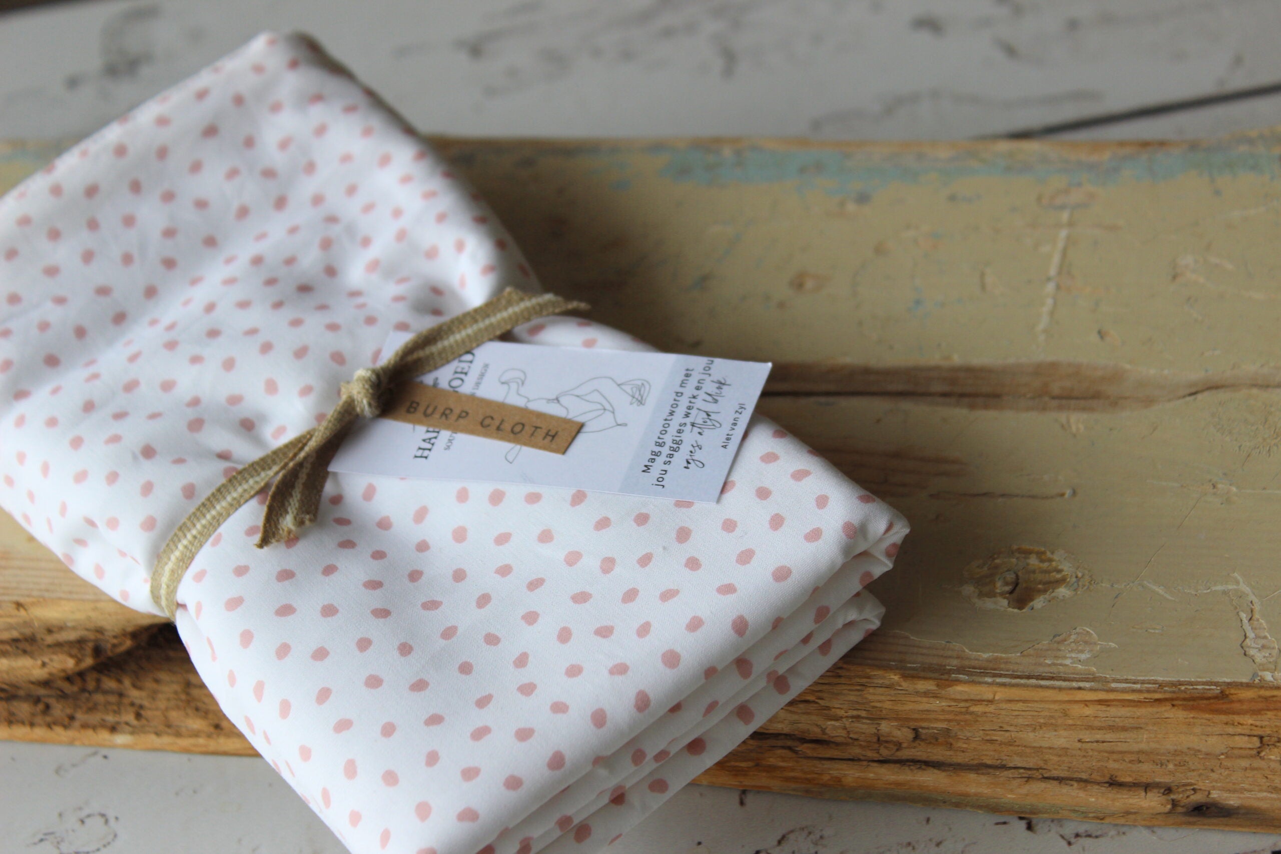 Burp Cloth | Pink Snow