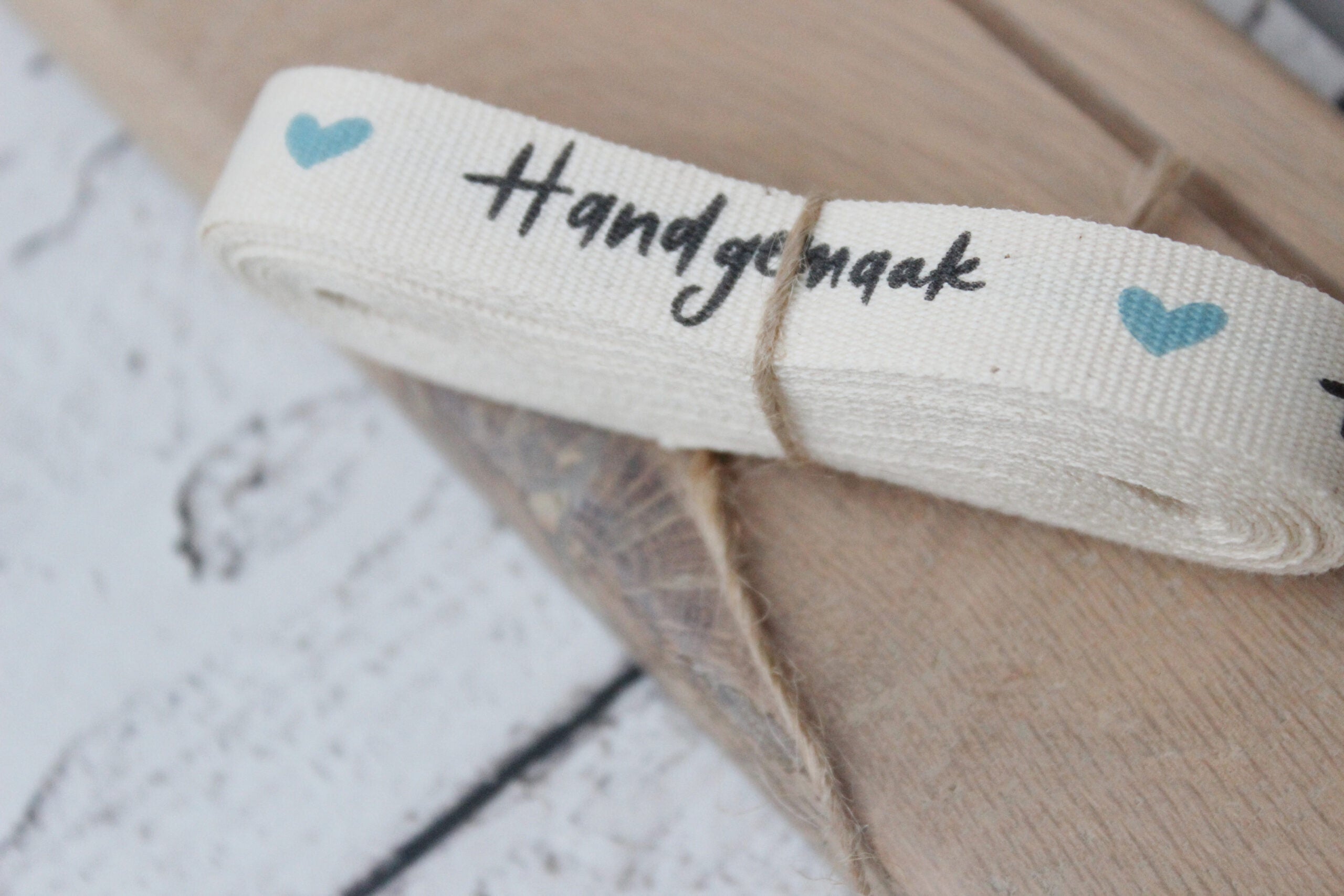 Ribbon 4m |  Handgemaak