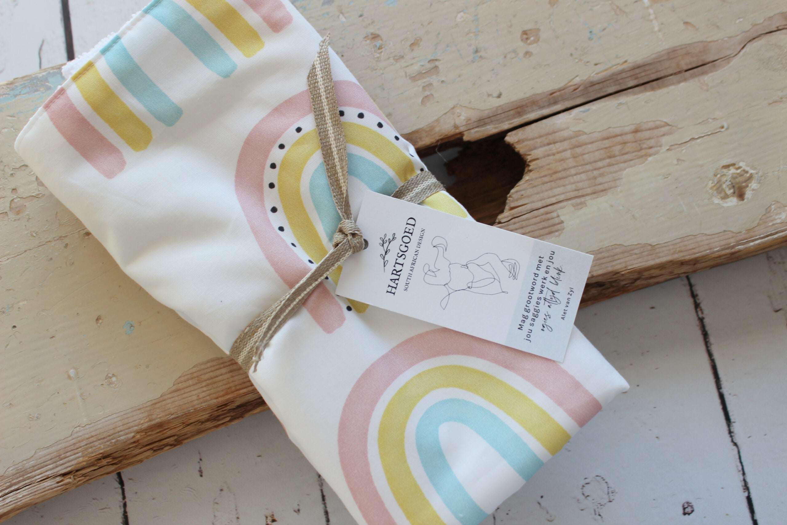 Burp cloth | Pink Rainbow