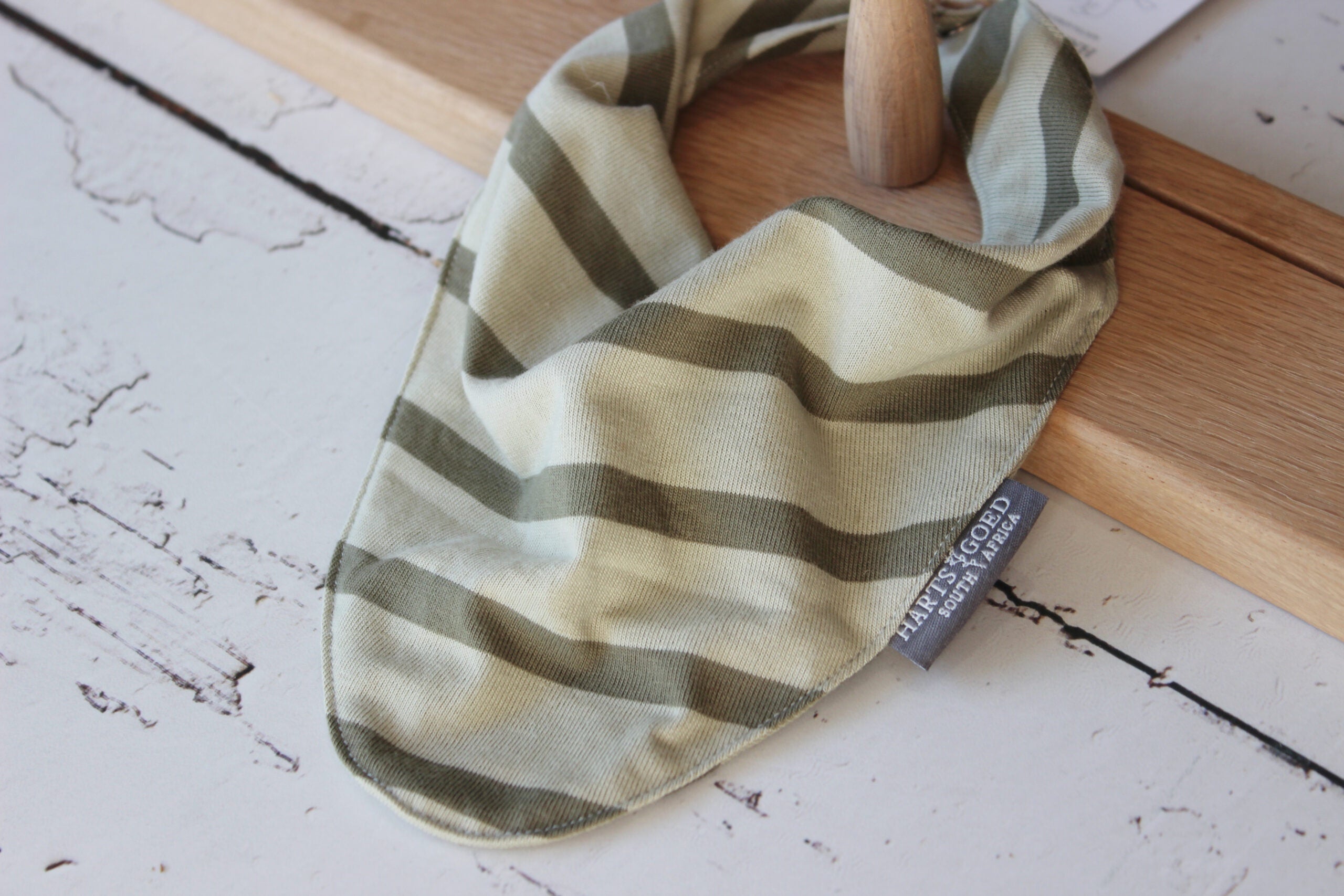 Bandana bib  |  Green Stripe