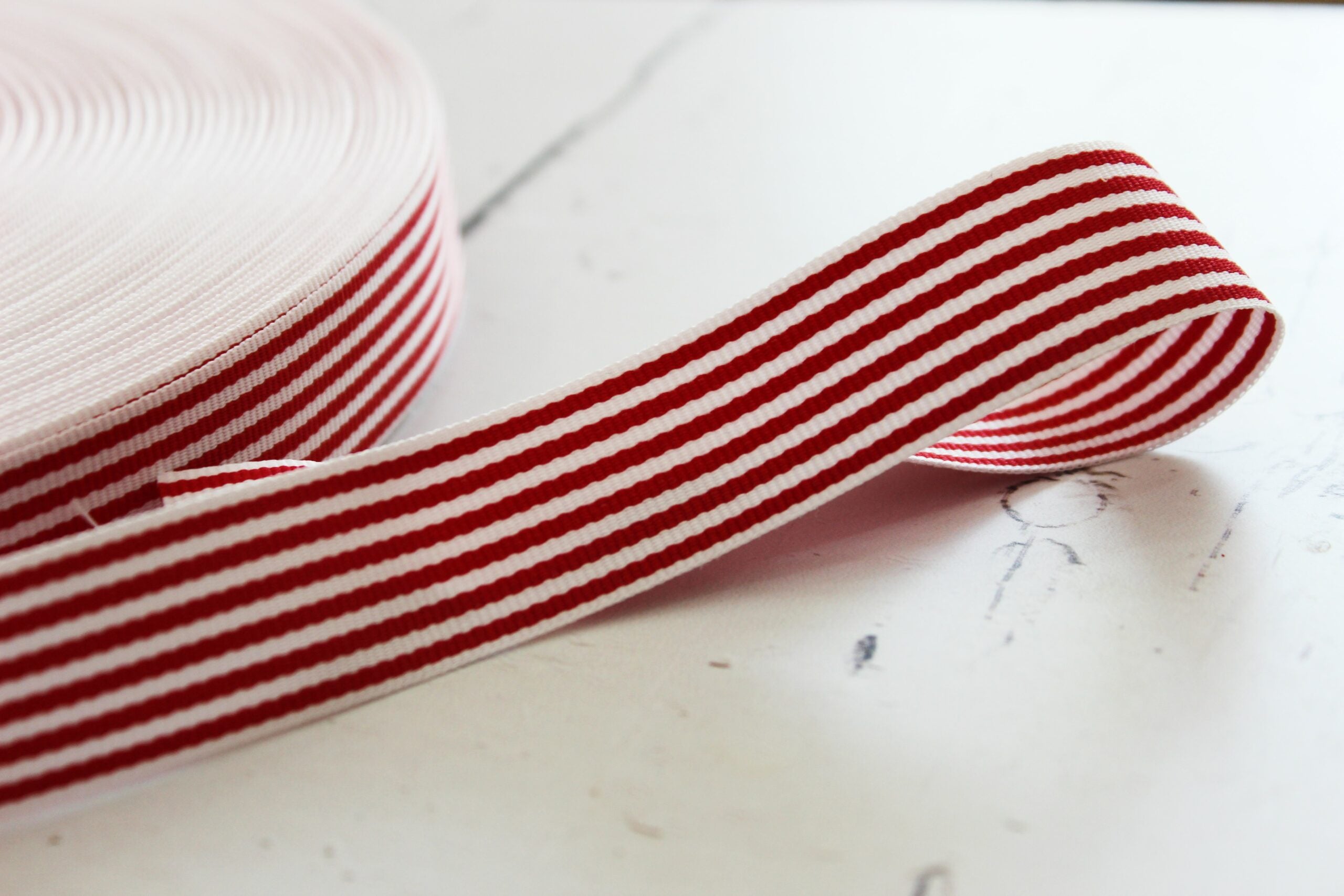 Ribbon 4m |  Festive Red & White