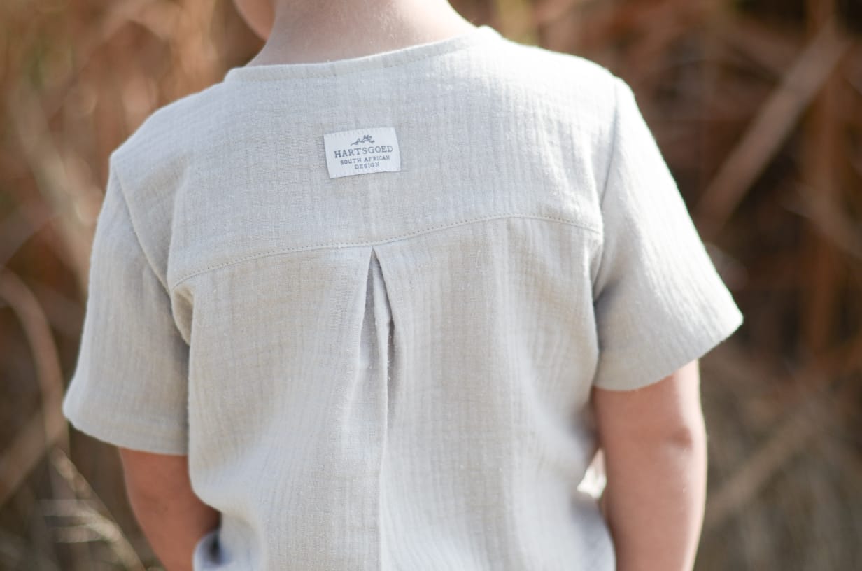 Johan Shirt | Olive Muslin
