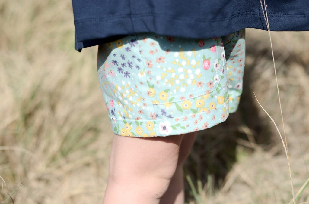 Klara Shorts | Pretty Blossoms Sage