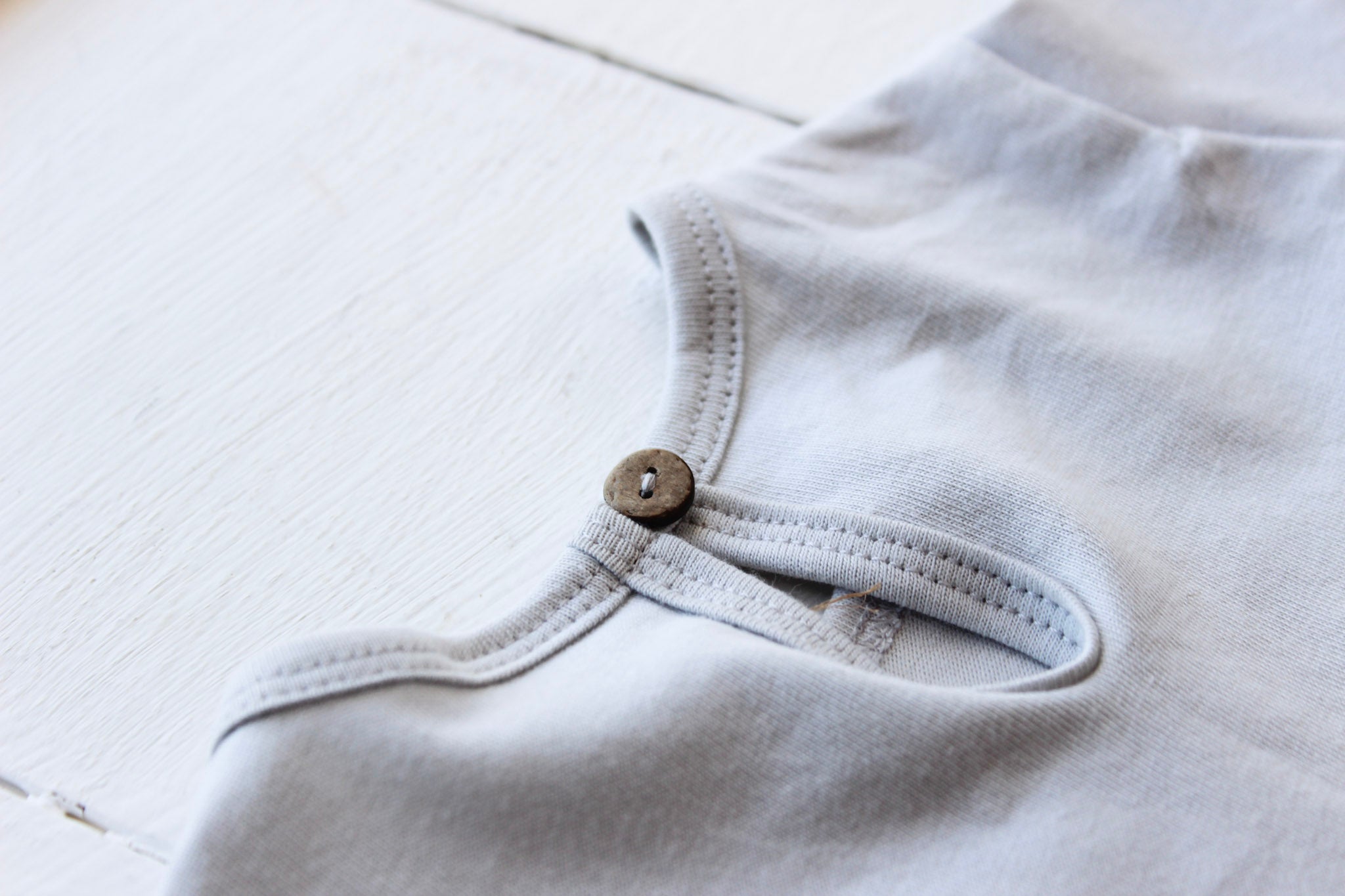 Basic Winter Tee | Light Grey