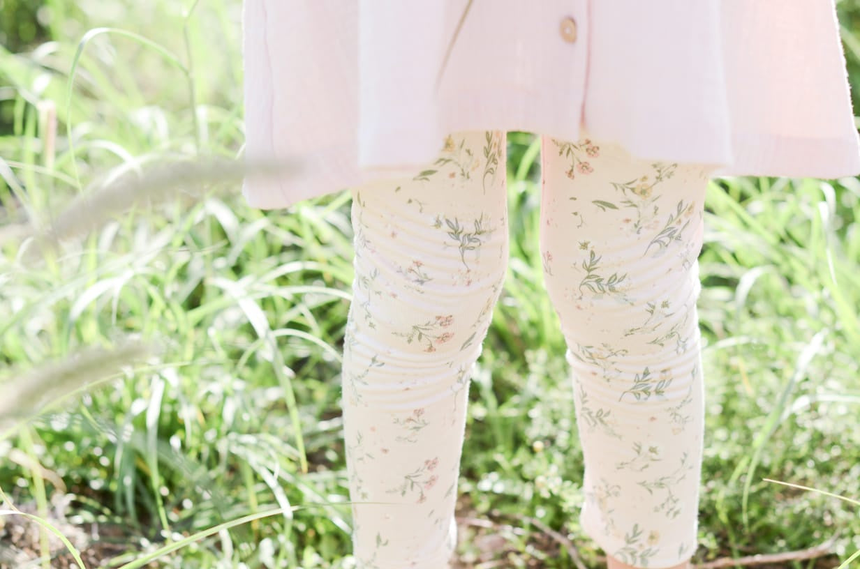 Winter legging | Blossoms on Blush
