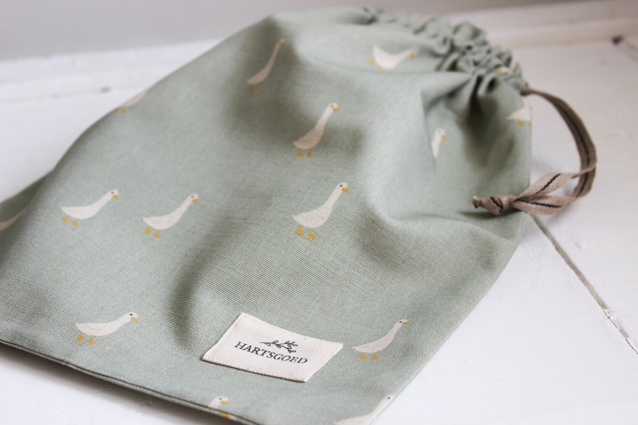Linen Drawstring (L) | Ducks on Olive