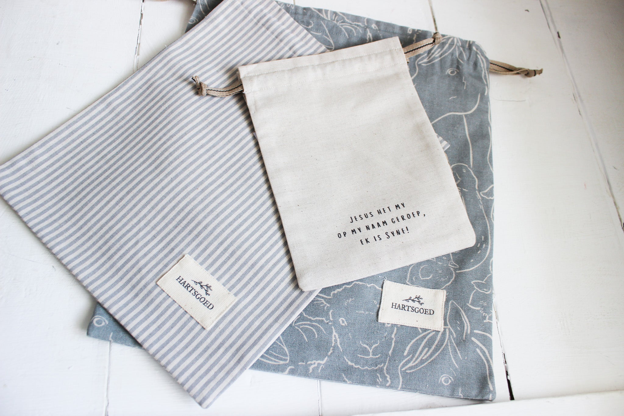 Linen Drawstring (L) | Farm Animals Grey
