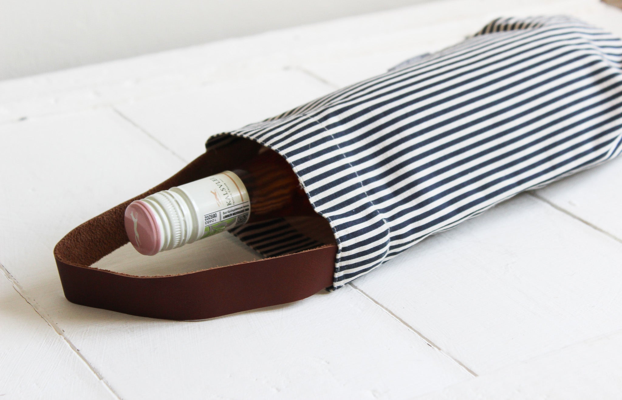 Single Wine Carrier | Navy Lines