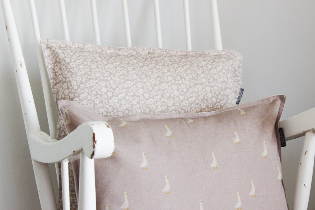 Cushion Cover | Ducks on Mauve | 35x50cm