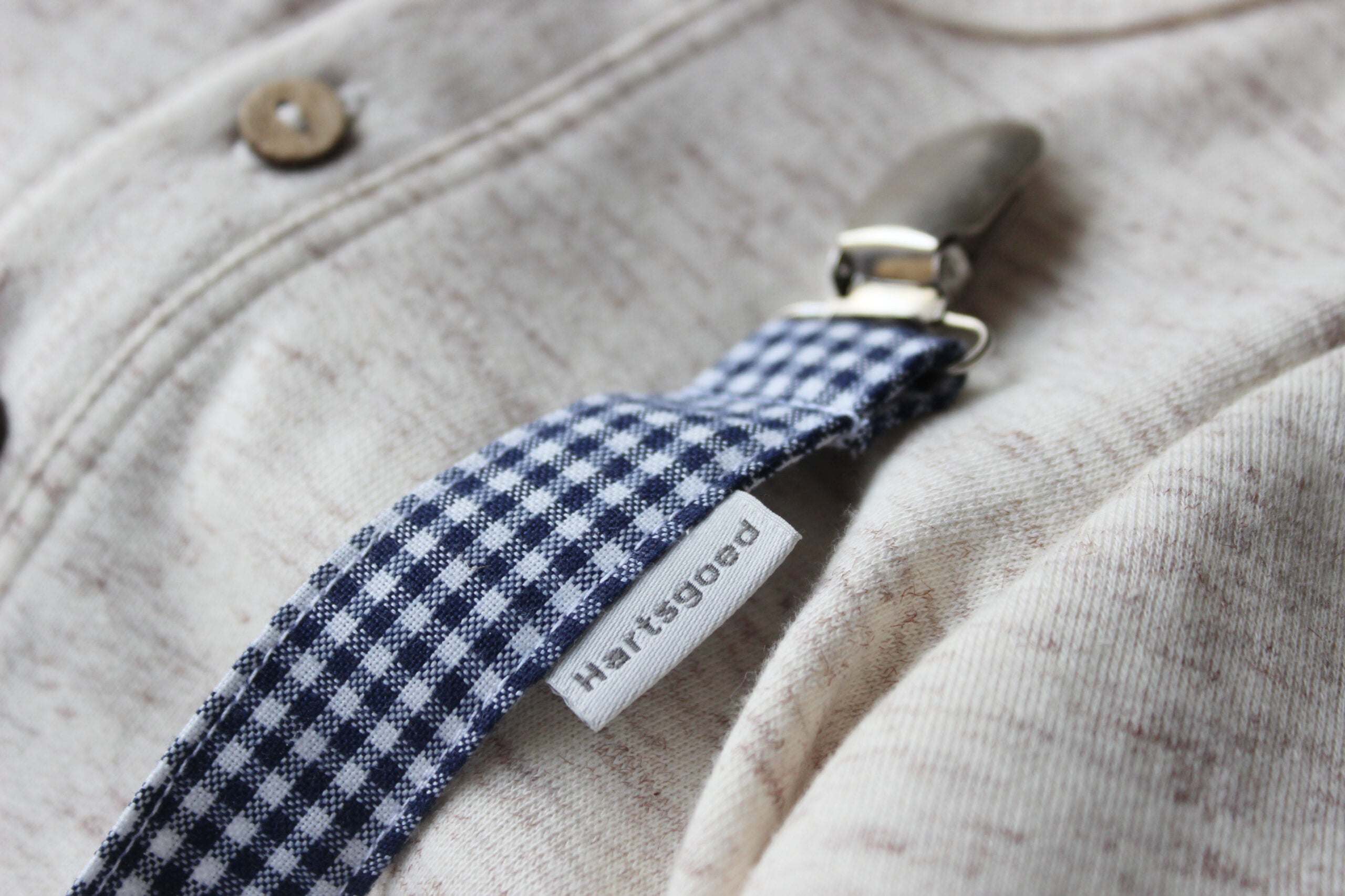 Dummy clip  |  Navy check