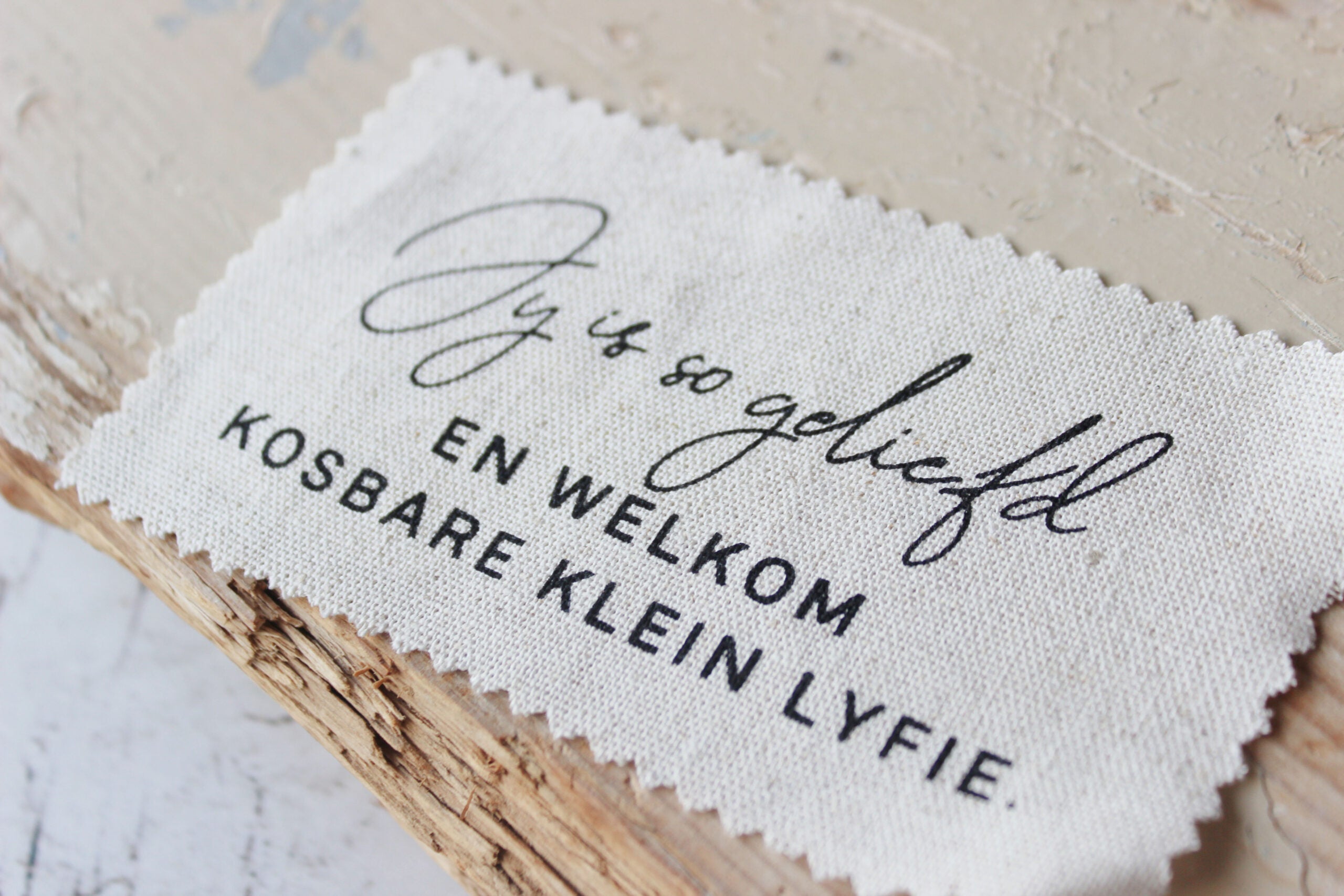 Small Print | Klein Lyfie