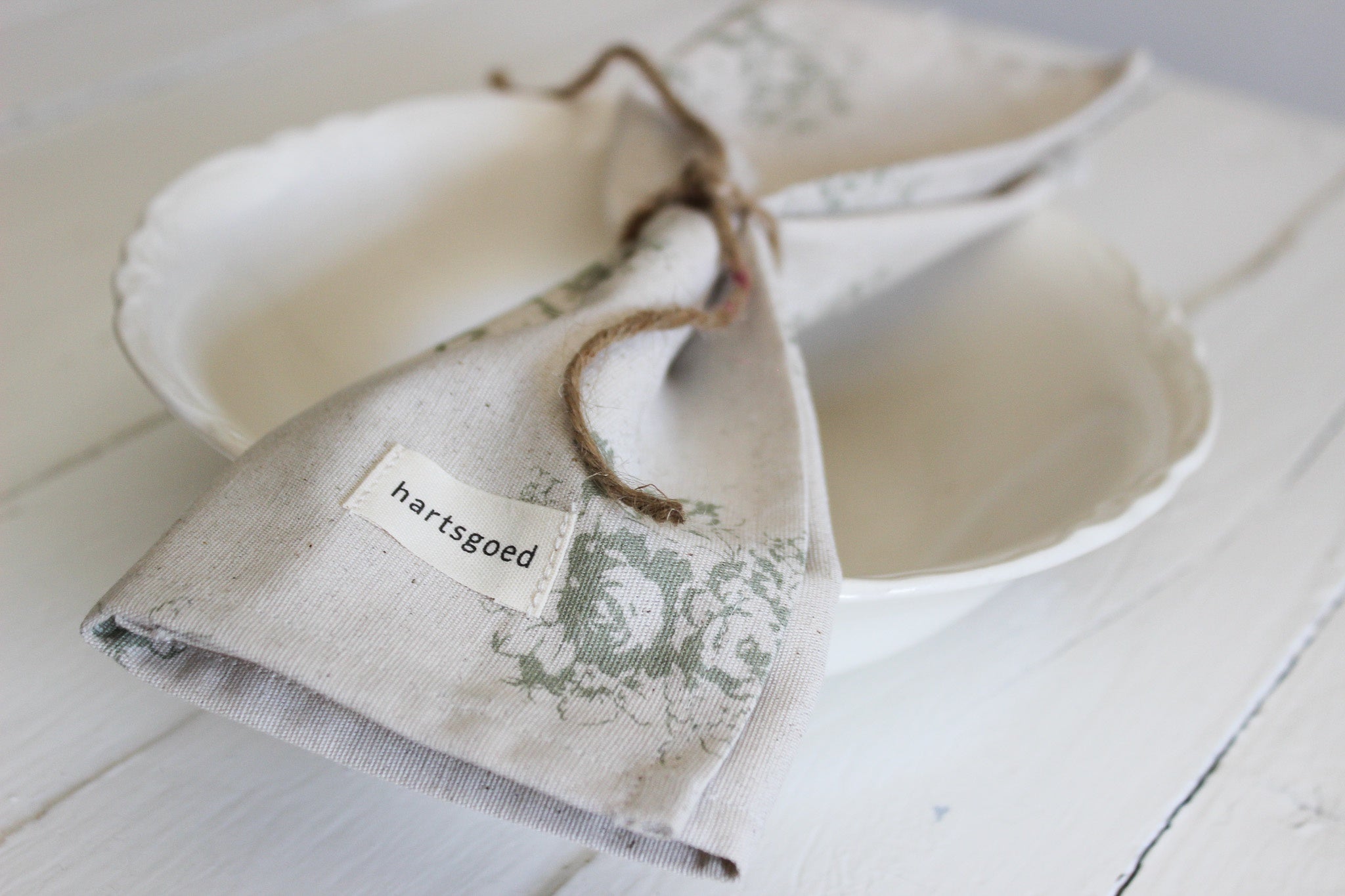 Napkin set of 2 | Olive Country Floral