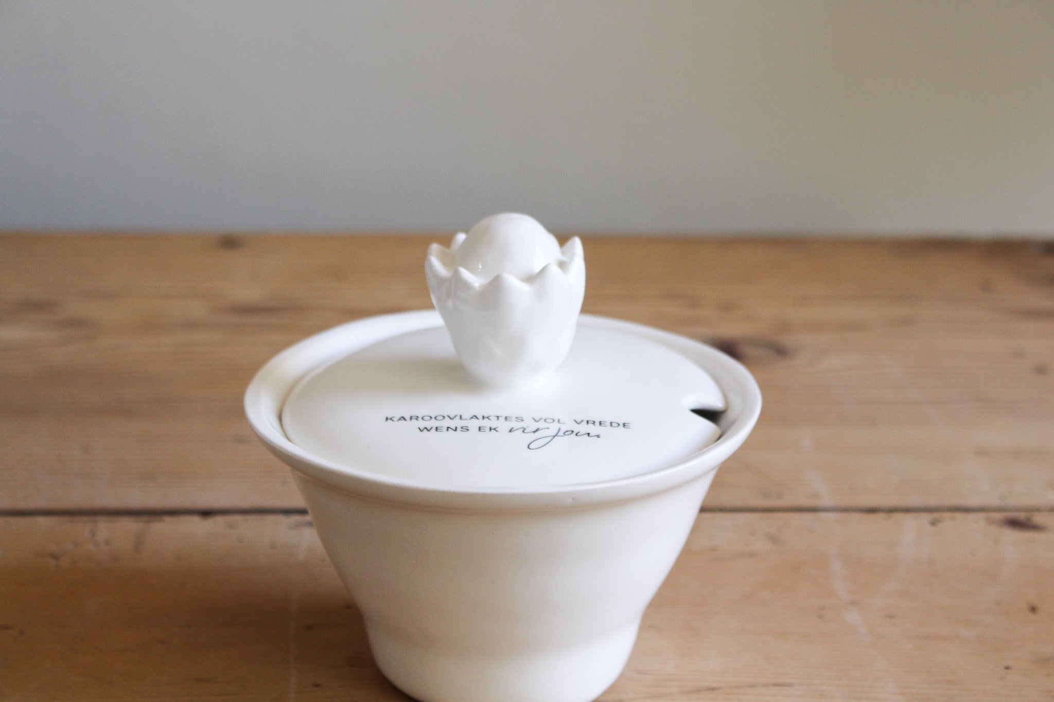 Sugar bowl / Jam pot  |  Karoovlaktes