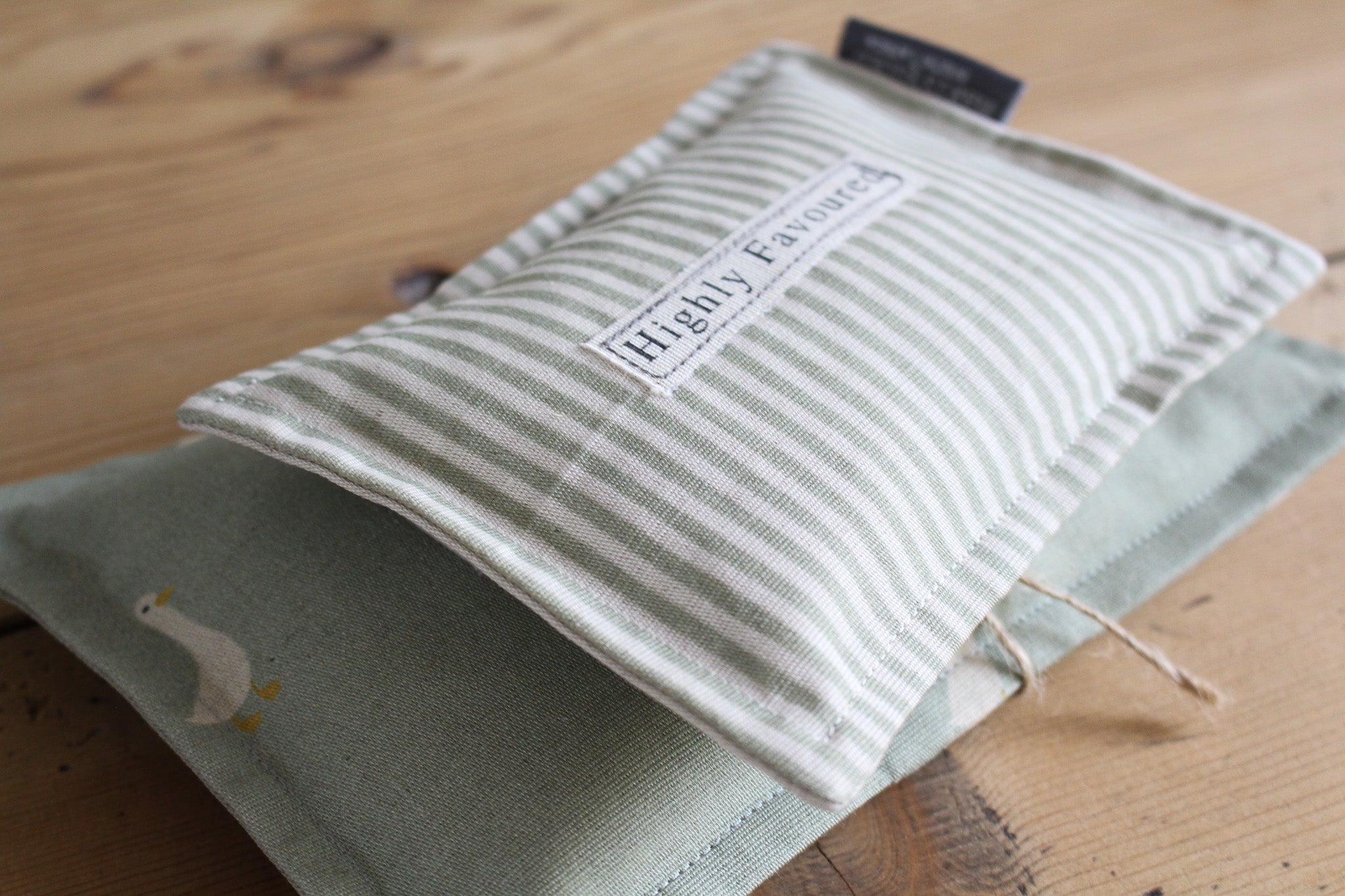 Linen Microwaveable Heating Bag | (M) Ducks on Olive