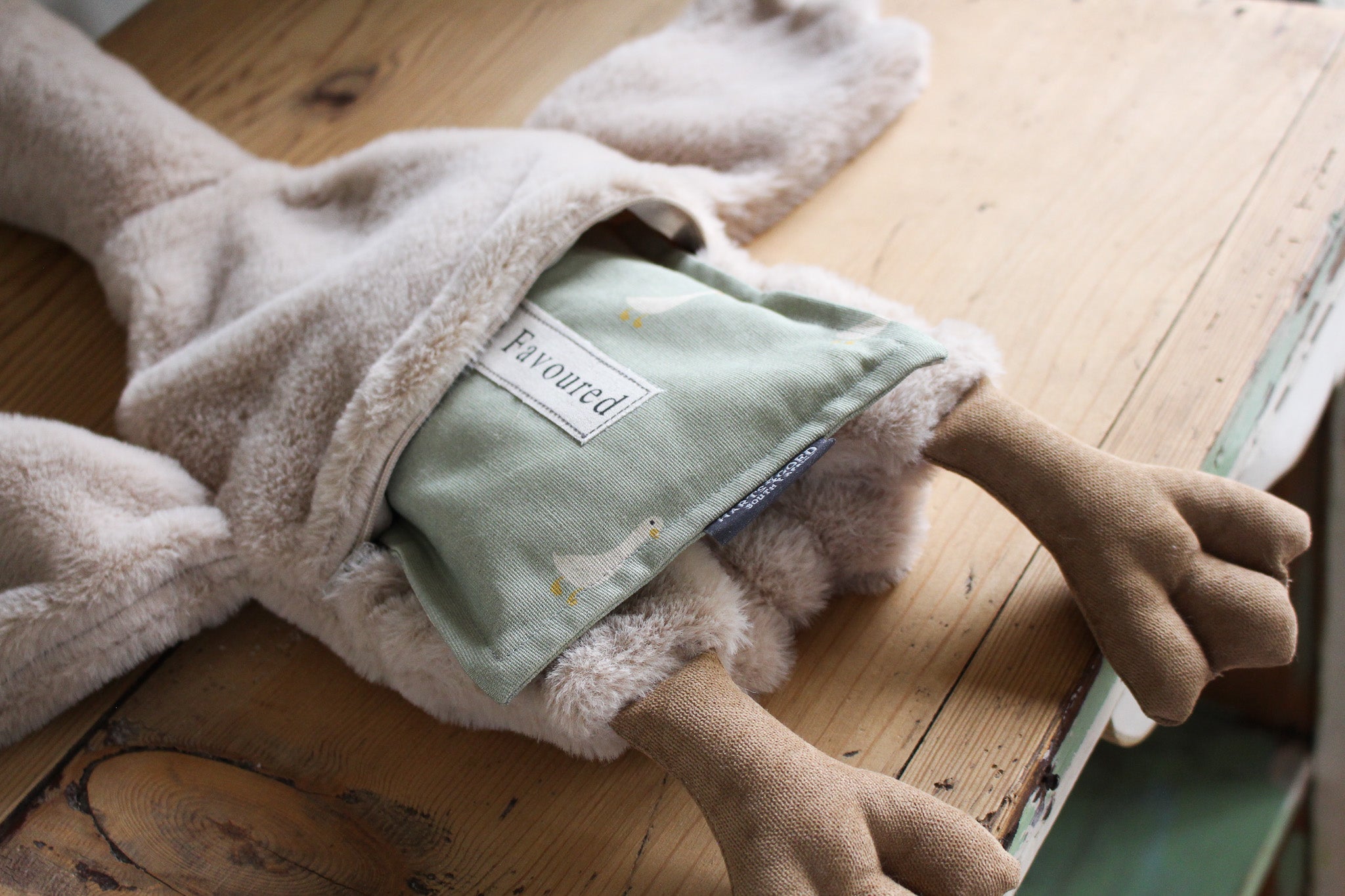 Linen Microwaveable Heating Bag | (M) Ducks on Olive