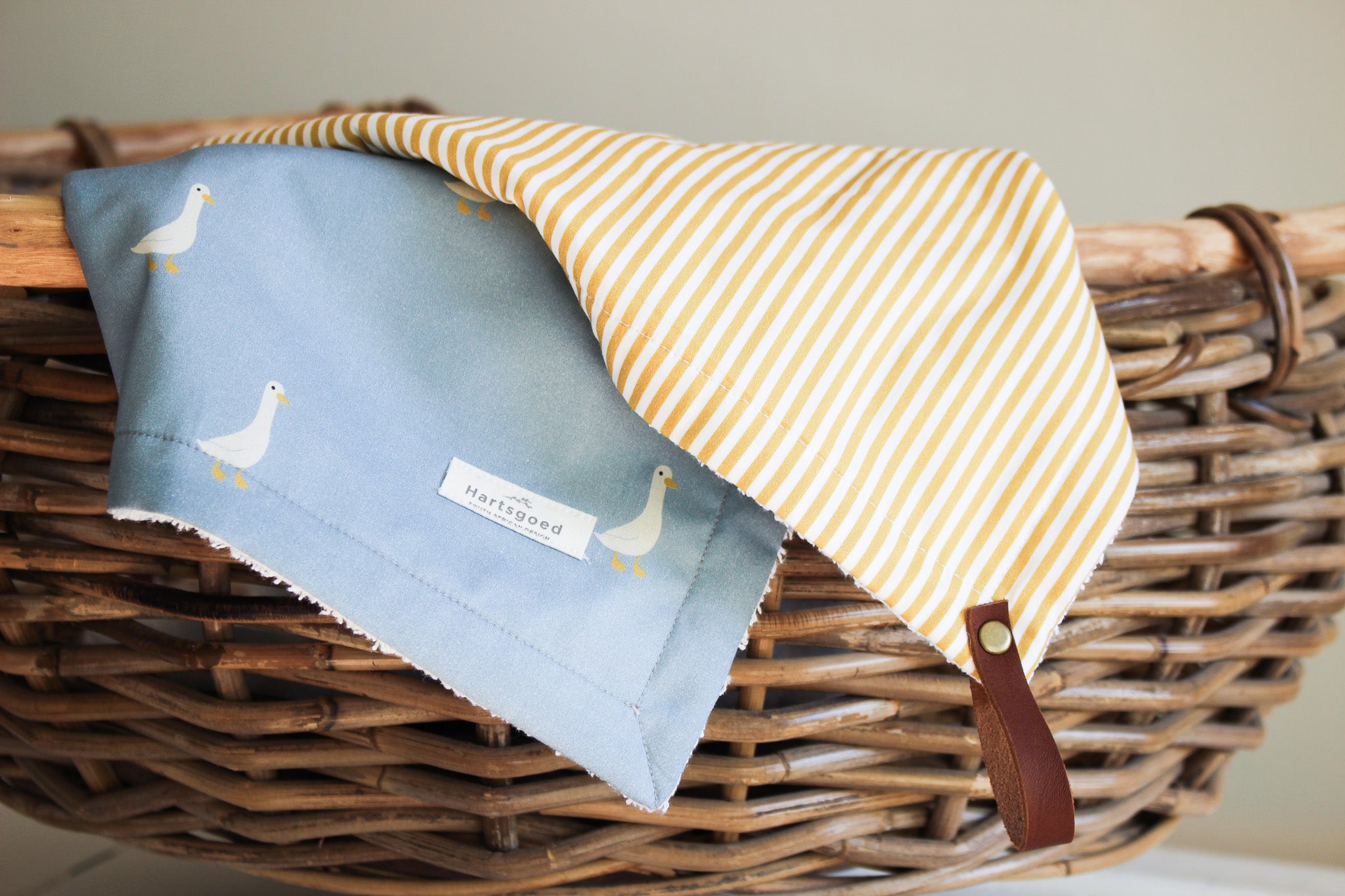 Cotton Burp Cloth | Ducks | Karoo Skies