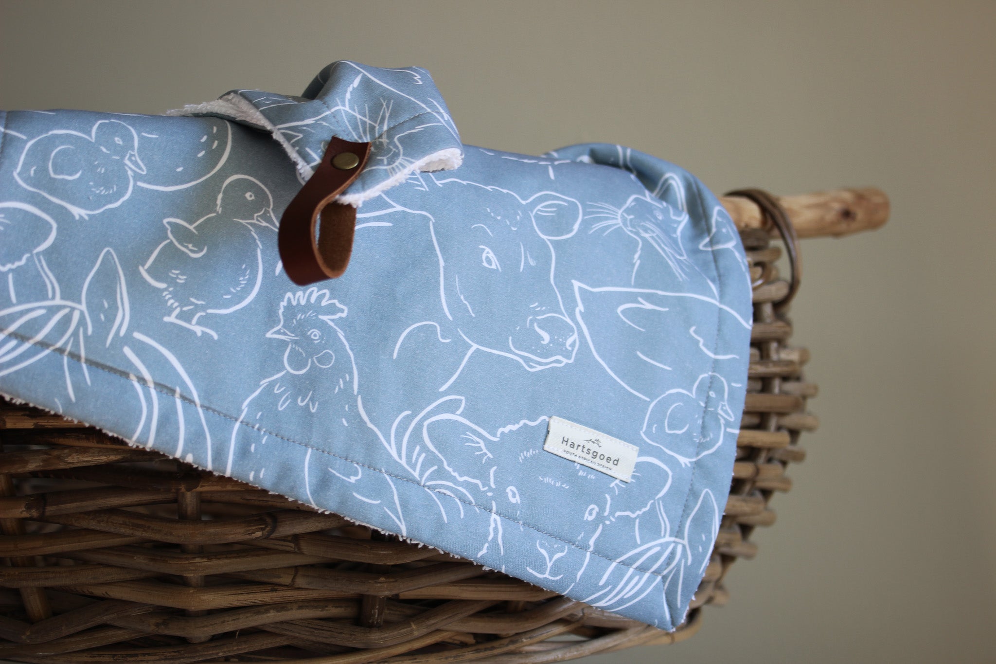 Cotton Burp Cloth | Farm Animals | Karoo Skies