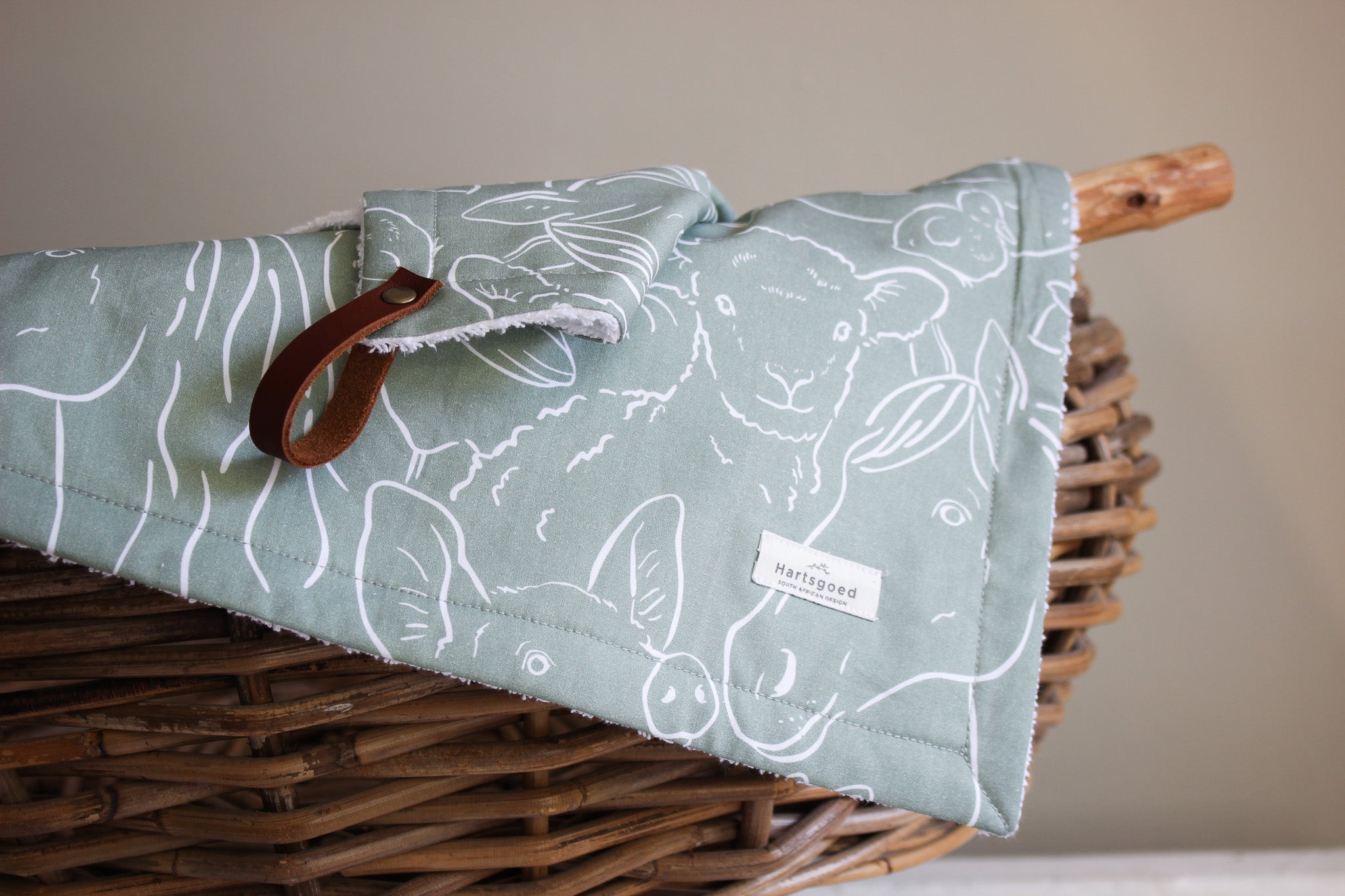 Burp Cloth | Farm Animals | Karoo Fields