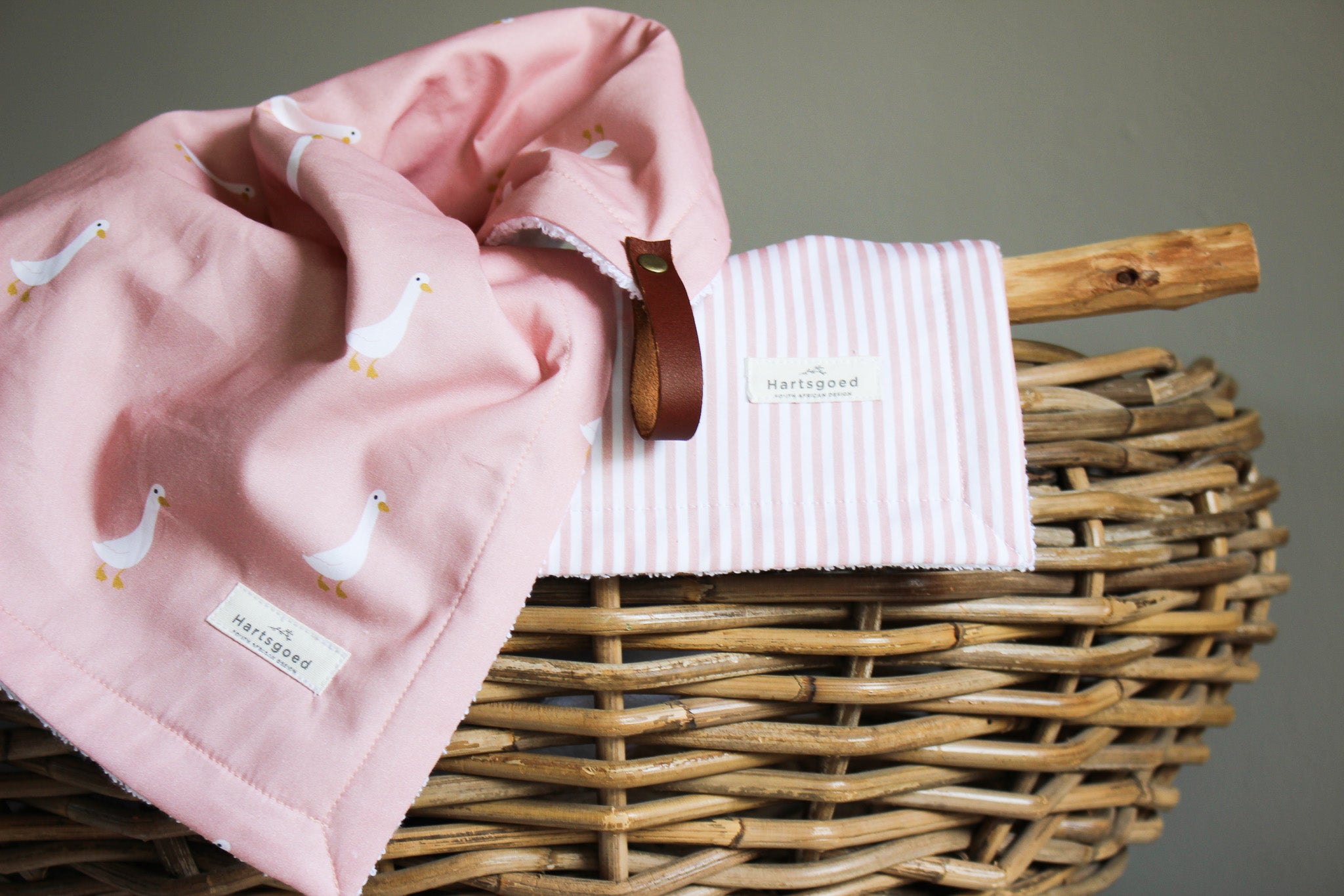 Burp Cloth | Ducks | Dusty Rose