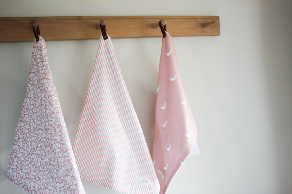 Cotton Burp Cloth | Lines | Dusty Rose