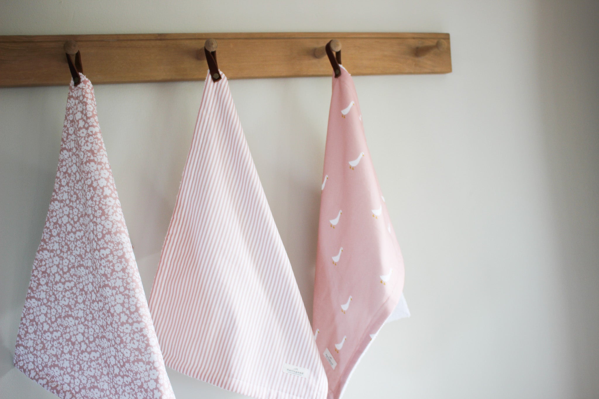Cotton Burp Cloth | Lines | Dusty Rose