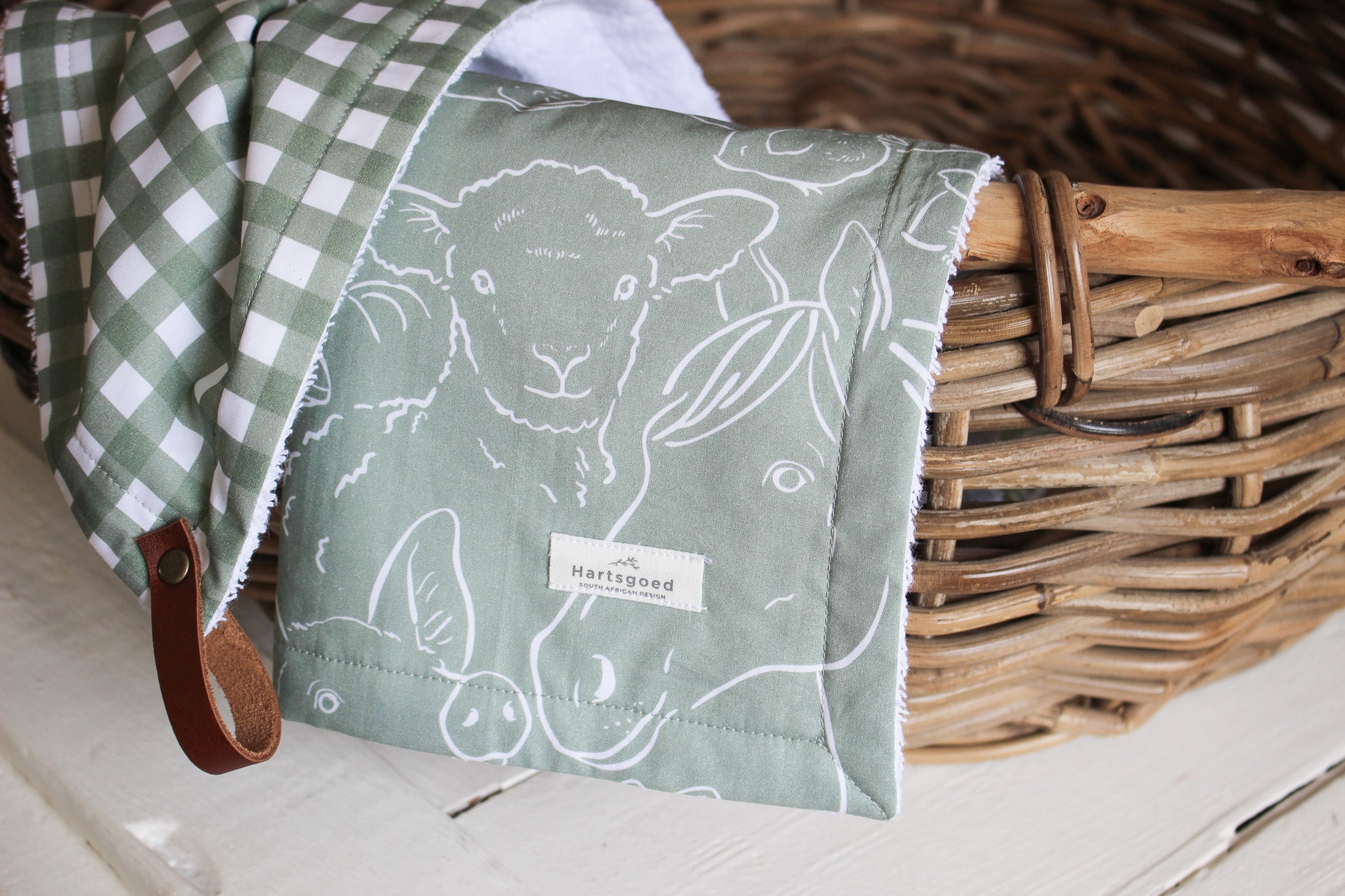 Burp Cloth | Farm Animals | Karoo Fields