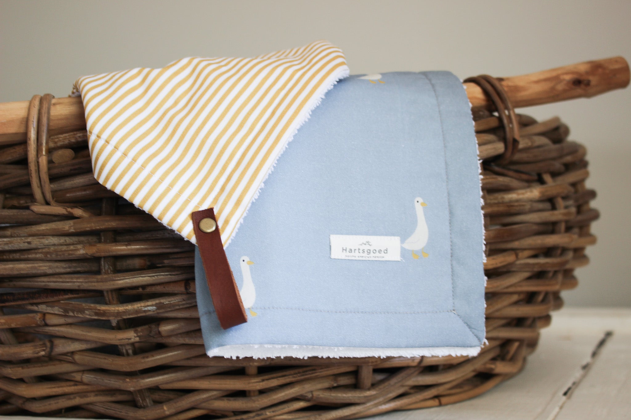 Cotton Burp Cloth | Ducks | Karoo Skies