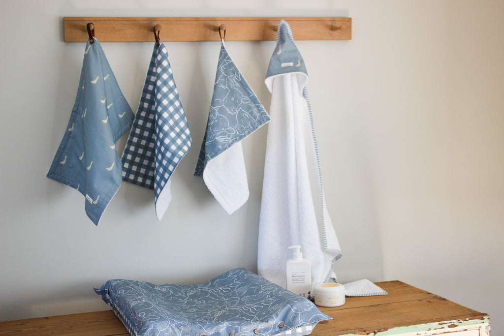 Hooded Cotton Baby Bath Towel | Ducks | Karoo Skies