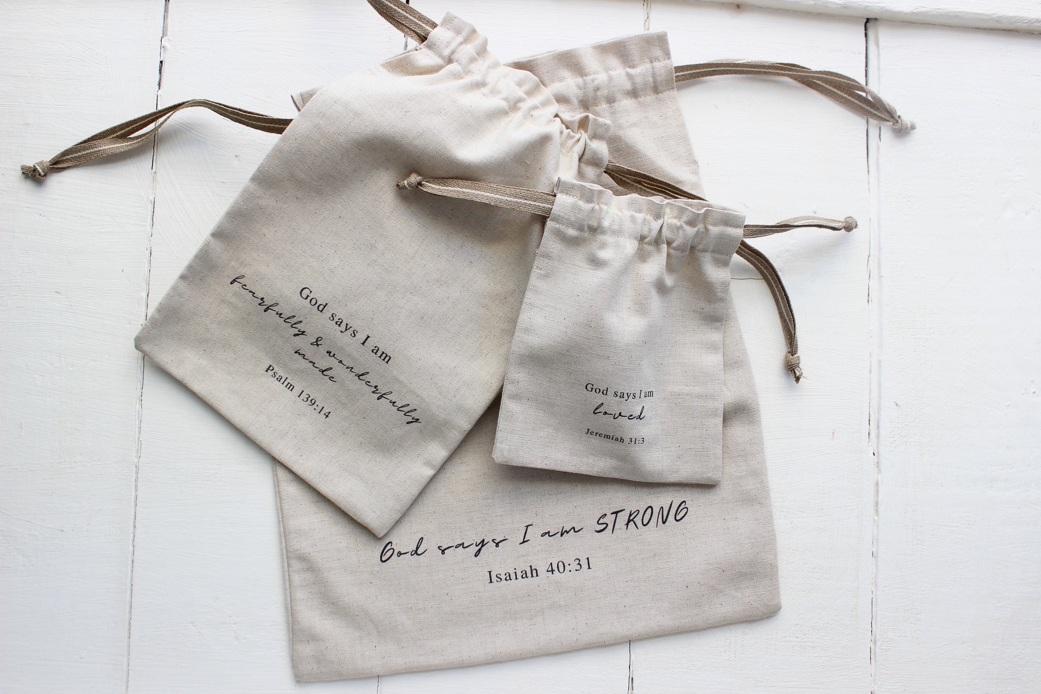 Linen Drawstring Set | God says