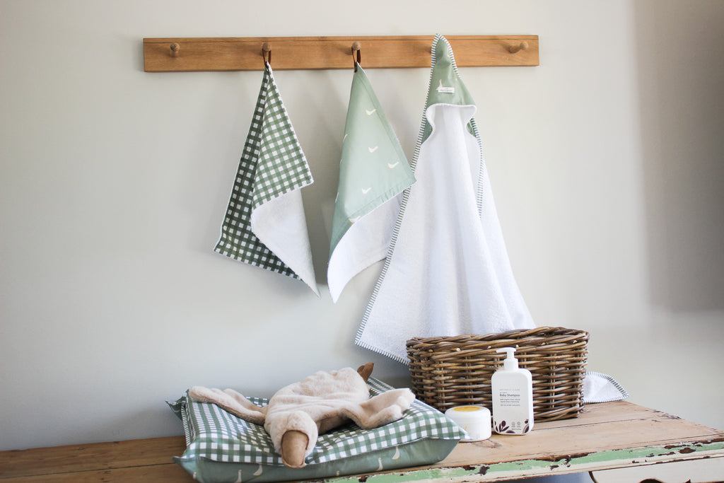 Hooded Cotton Baby Bath Towel | Ducks | Karoo Fields