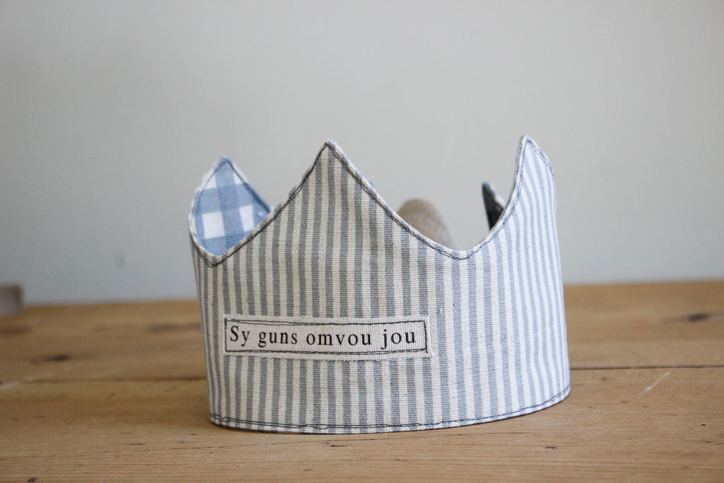 Birthday Crown | Sy Guns | Grey Gingham & Lines