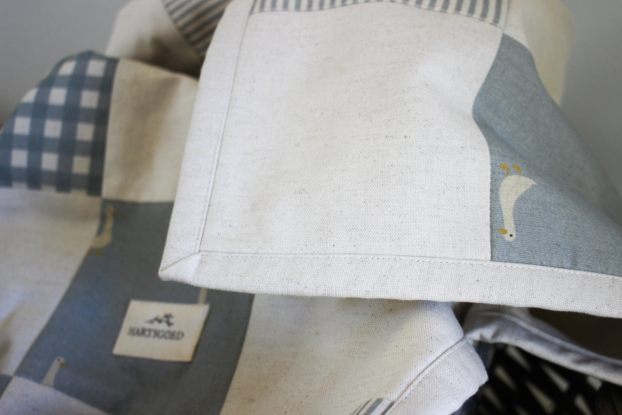 Quilted Kids Blanket | Grey | 145 x 200cm