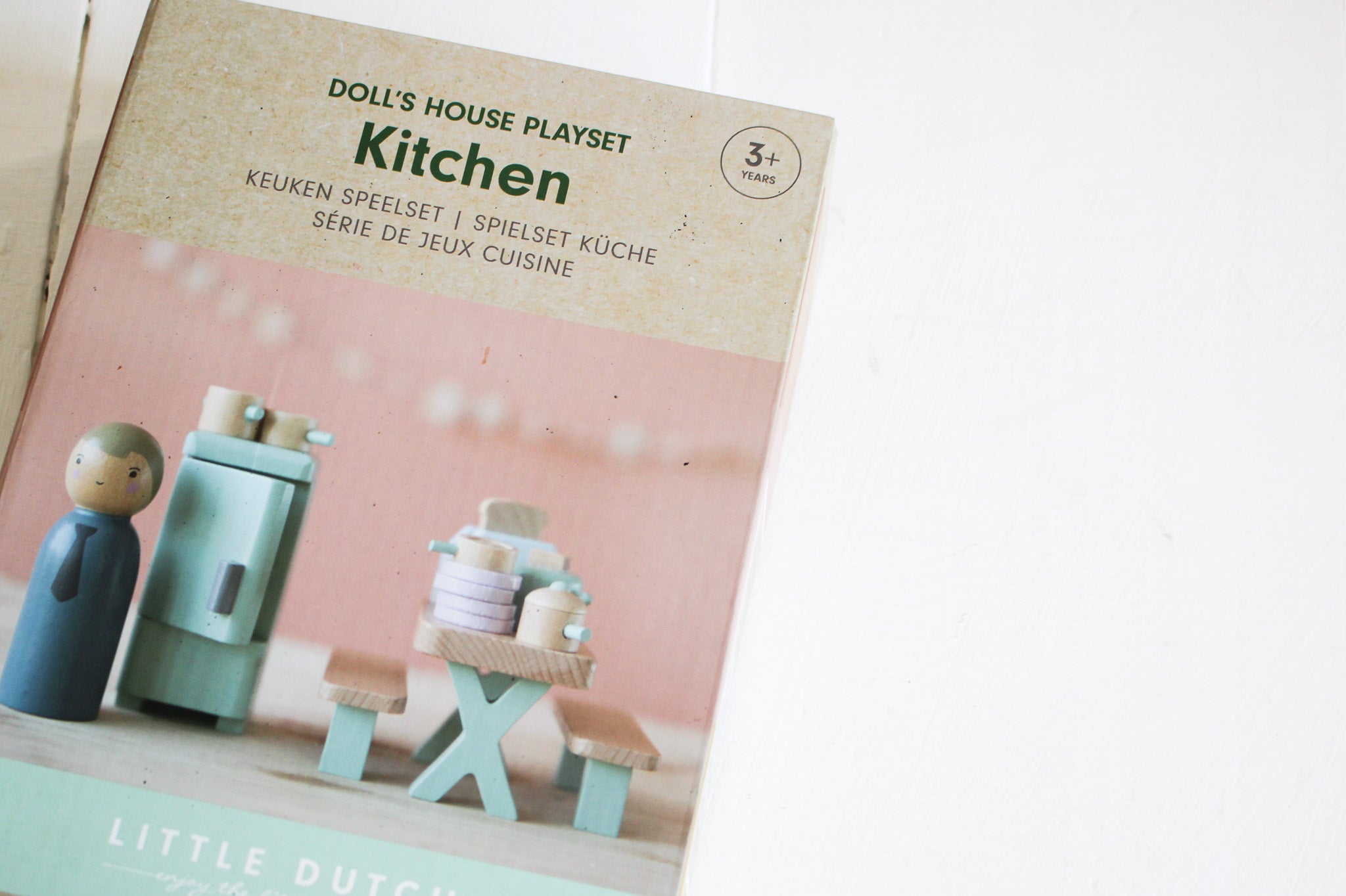 LD Dollhouse Kitchen