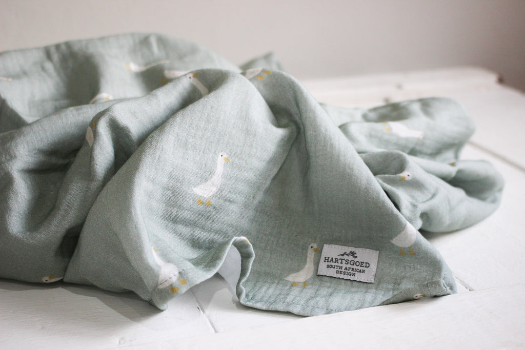 Karookind Heirloom Muslin Blanket | Karoo Fields | Ducks