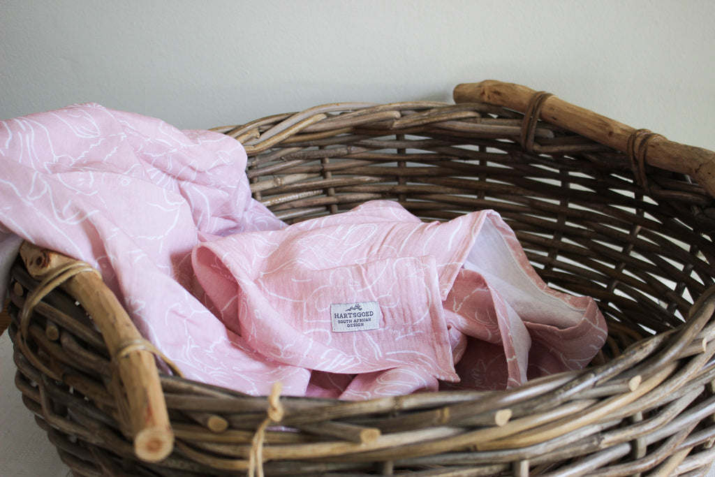 Karookind Heirloom Muslin Blanket | Dusty Rose | Farm Animals