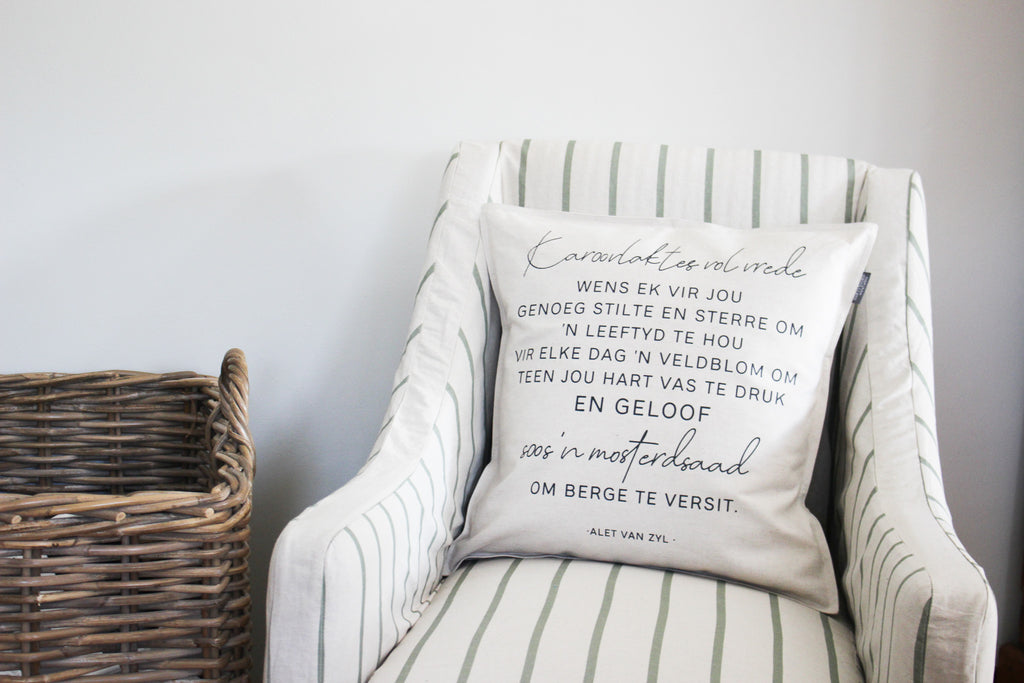 Linen Cushion Cover | Karoovlaktes vol vrede | 50x50cm