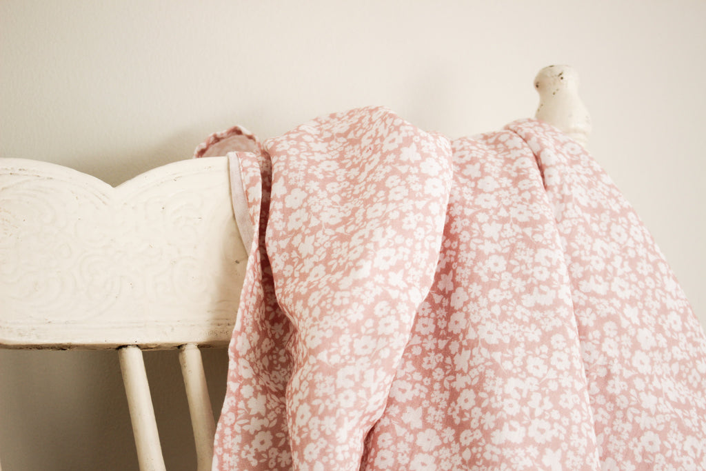Karookind Heirloom Muslin Blanket | Dusty Rose | Flower Fields