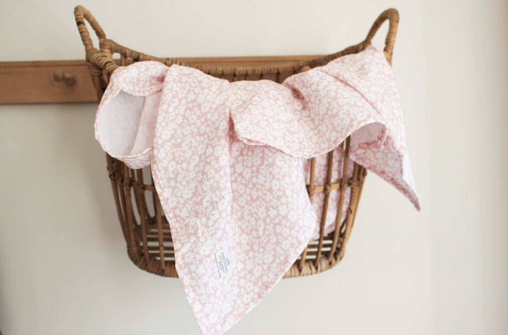 Karookind Heirloom Muslin Blanket | Dusty Rose | Flower Fields