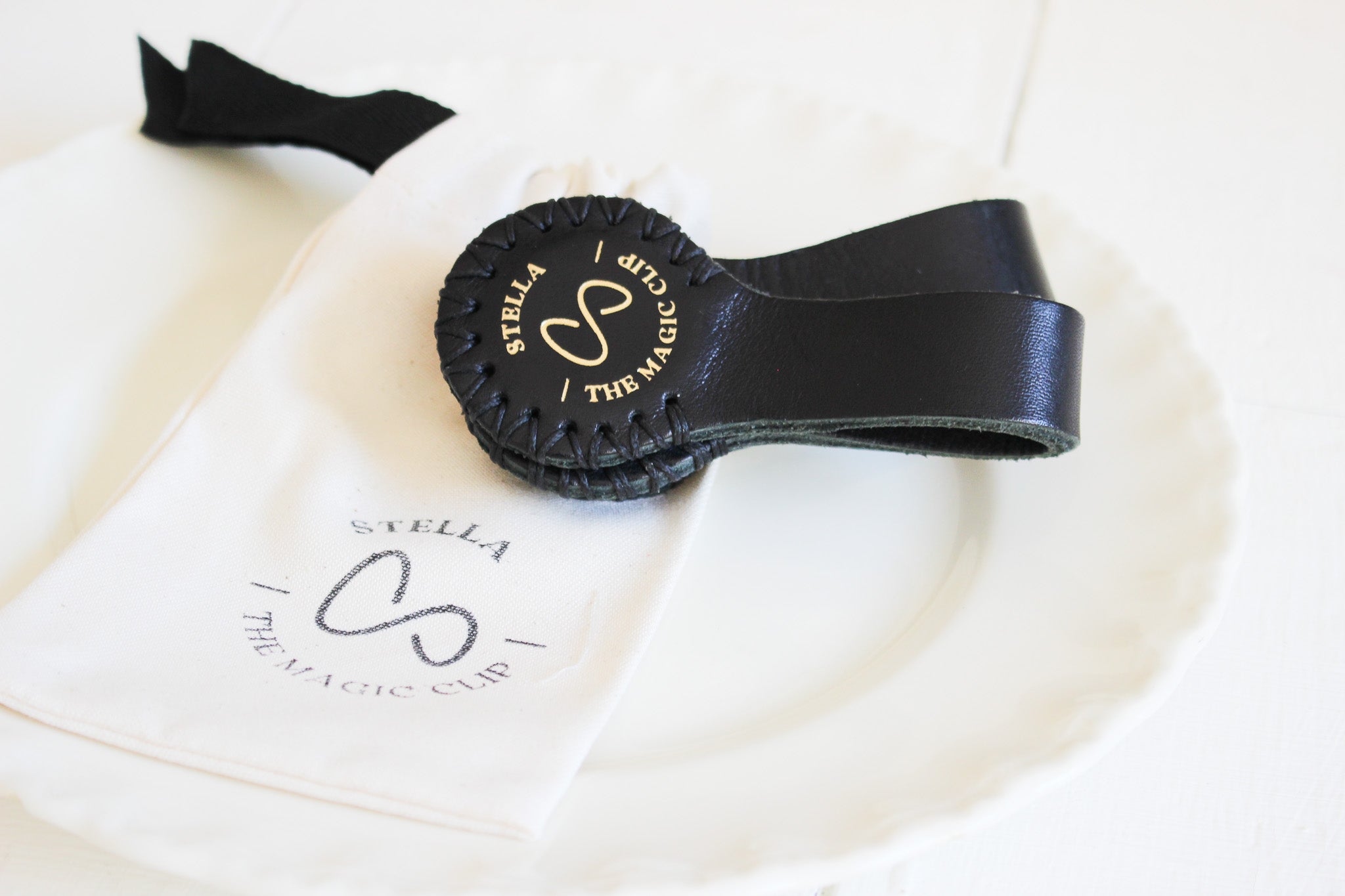 Pair of Stella Clips | Lavish Black