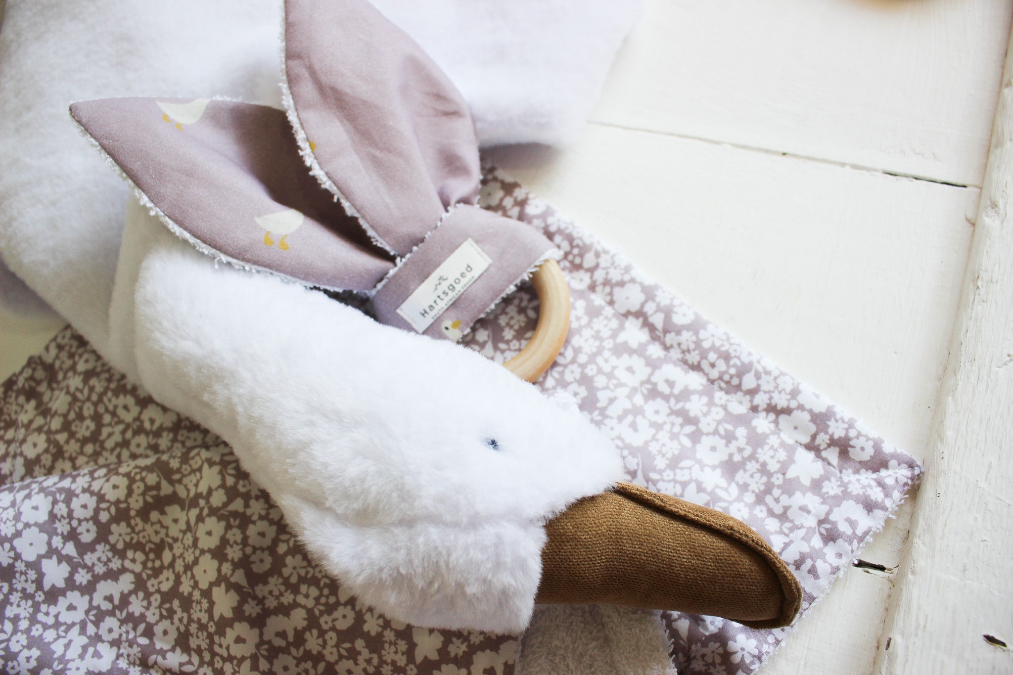 Wooden Teether | Ducks | Mauve