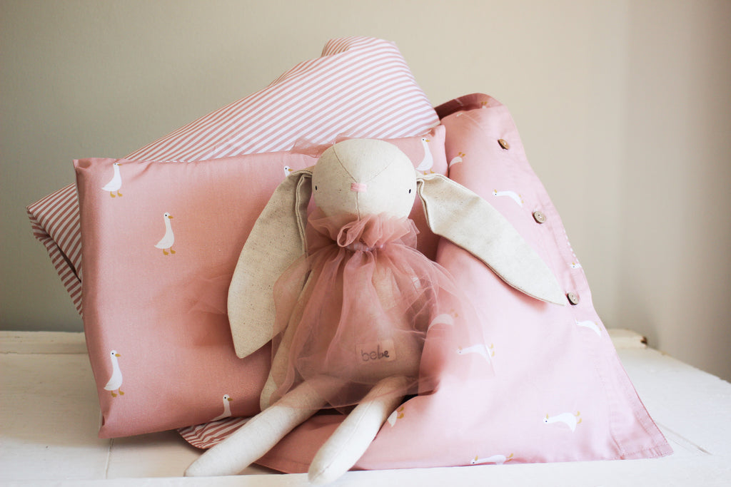 Cot  Duvet Set (100% Cotton) | Ducks & Lines | Dusty Rose